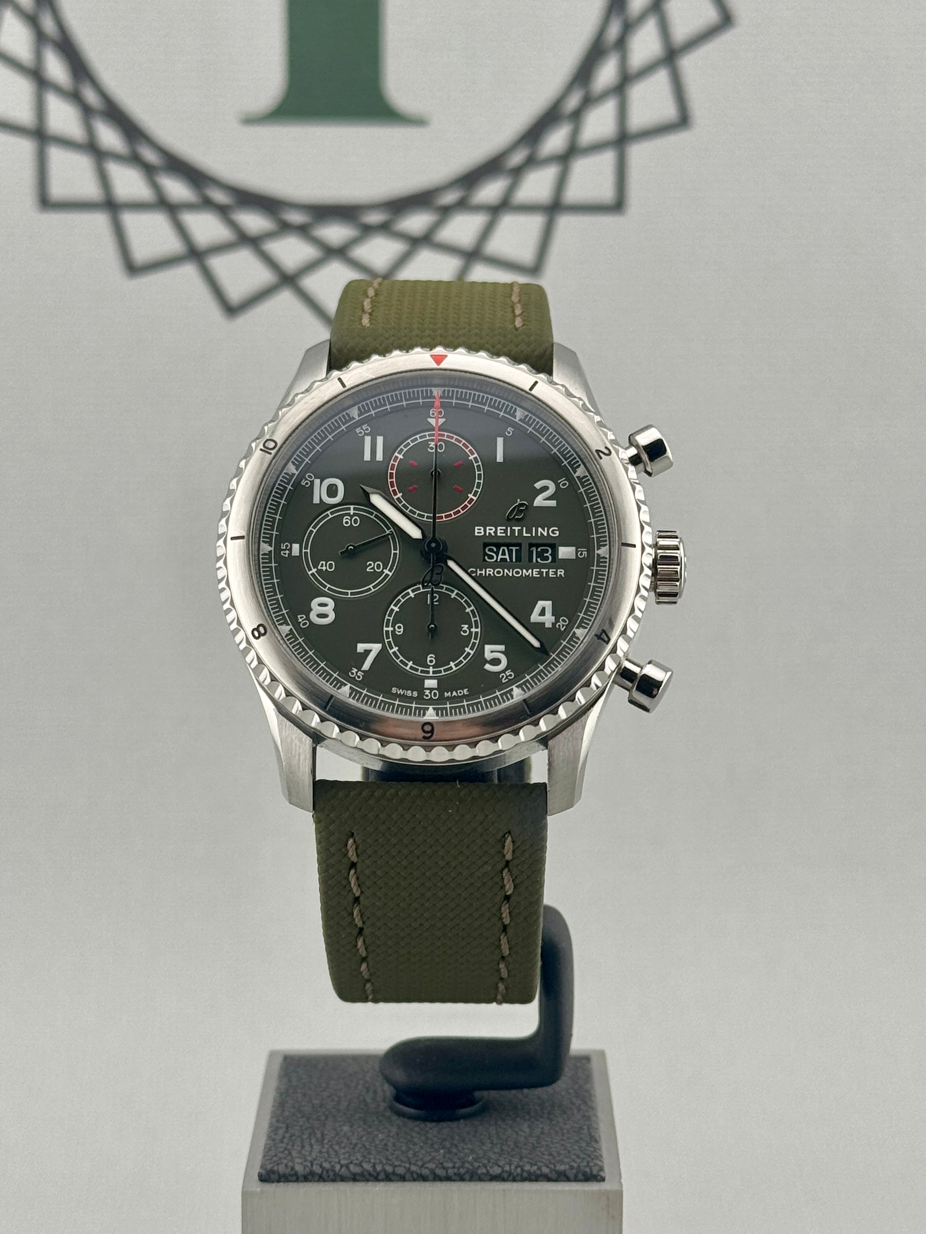 2022 Breitling Aviator 8 Curtiss Warhawk Chrono 43mm Green Dial A13316 Full Set