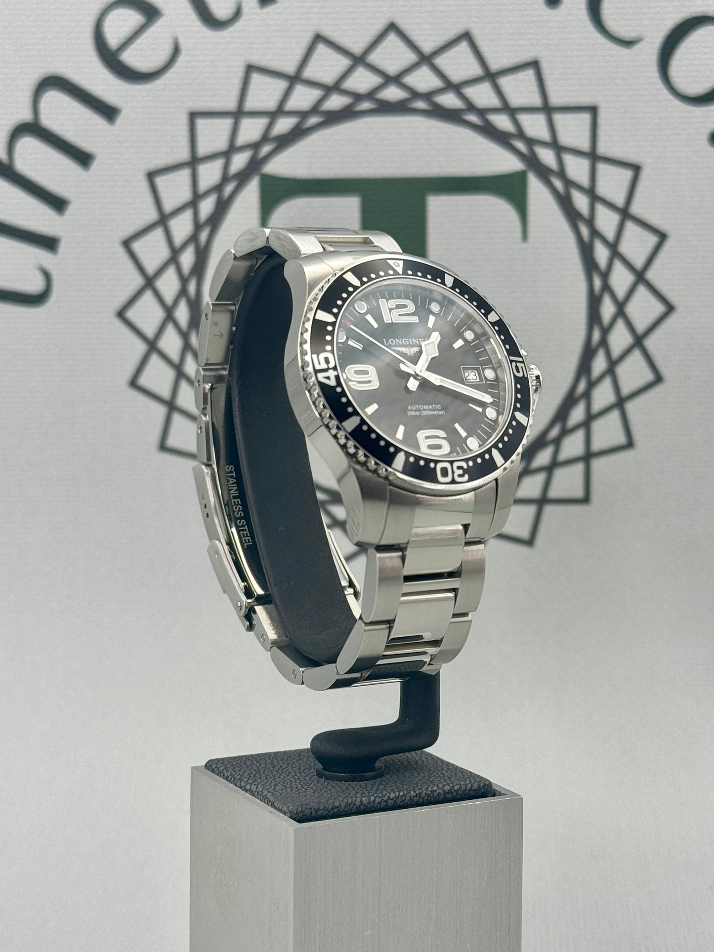 2024 Longines HydroConquest Automatic - 39mm - Immaculate -L3.741.4.56.6
