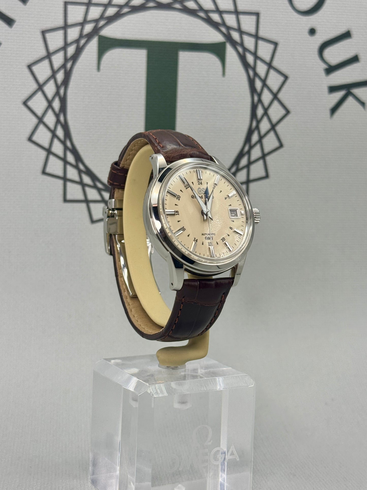 2024 GRAND SEIKO ELEGANCE - SBGM221 - 39.5mm - Full Set