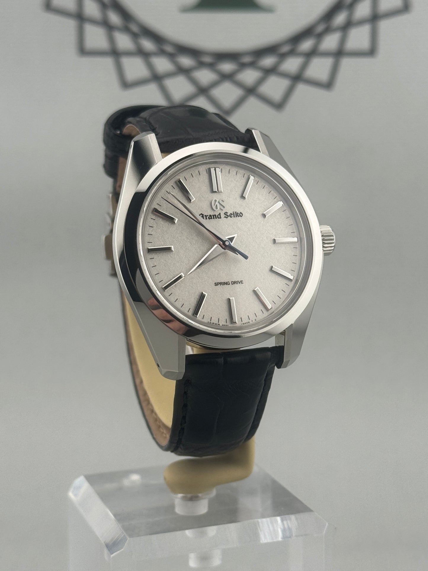 2024 GRAND SEIKO SBGY011 Spring Drive 'Asa Borake' - 40mm