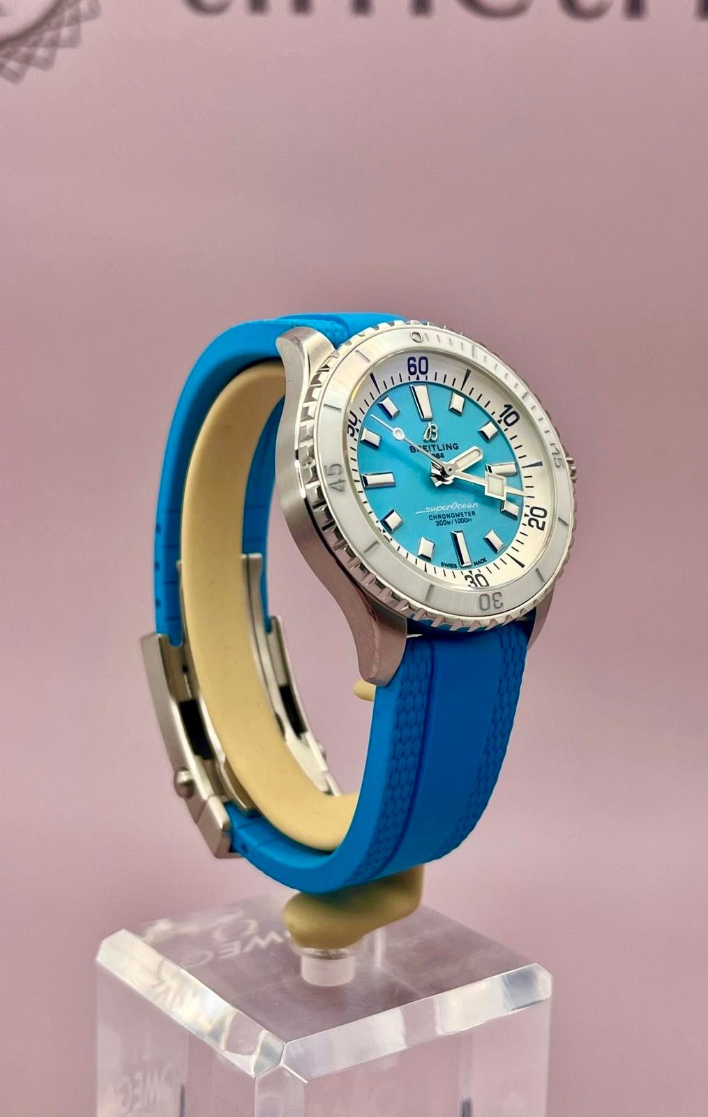 2022 Breitling Superocean A17377 Turquoise Dial - 36mm - Full Set - Rare Dial - TimeTribe