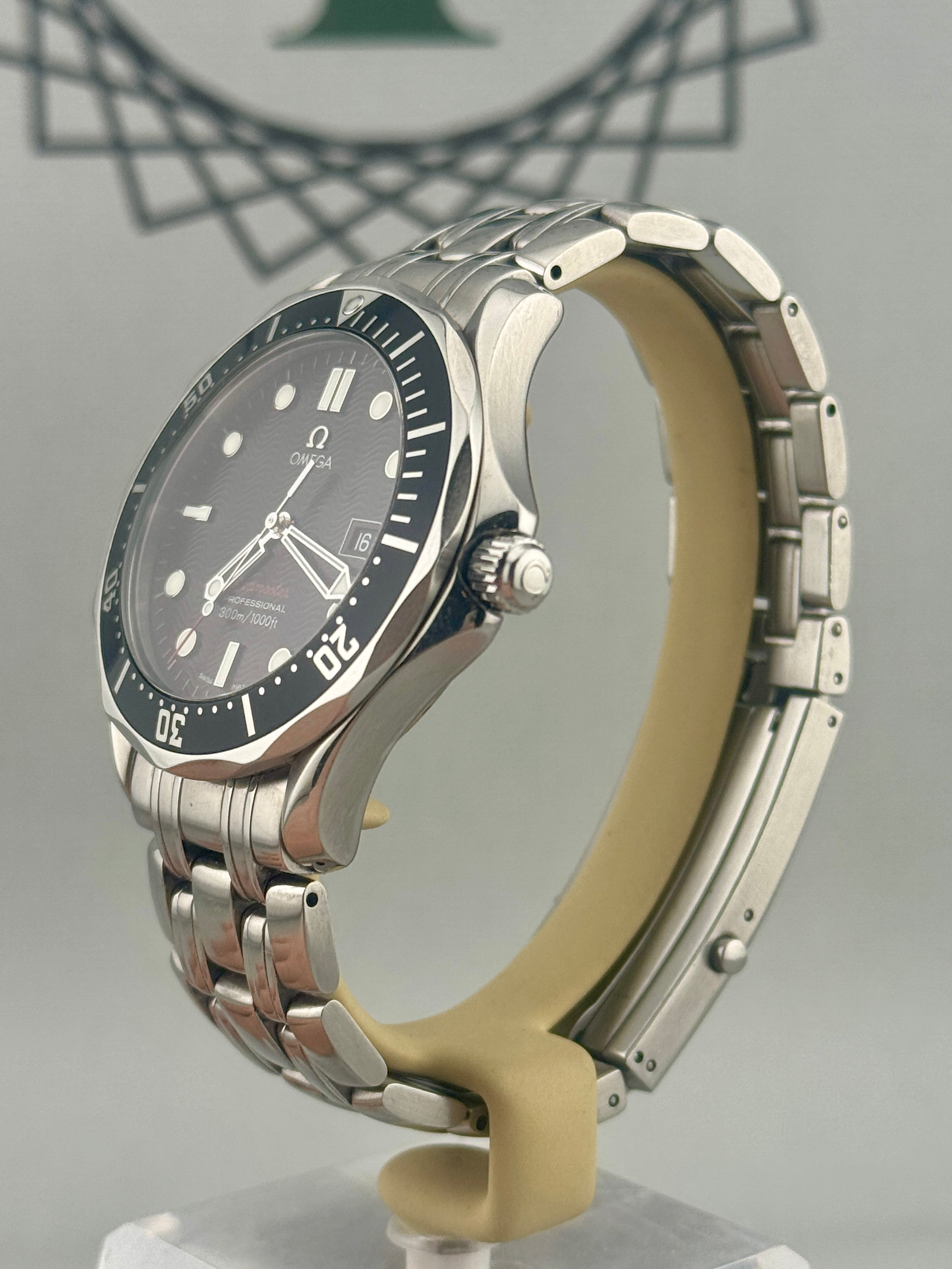 Omega Seamaster Diver 300 Quartz 41mm 212.30.41.61.01.001 Full Set