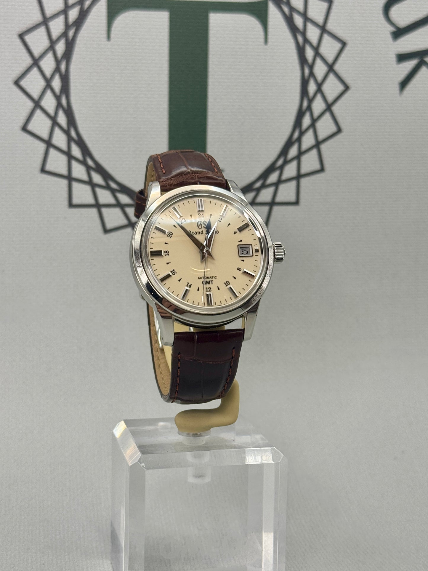 2024 GRAND SEIKO ELEGANCE - SBGM221 - 39.5mm - Full Set