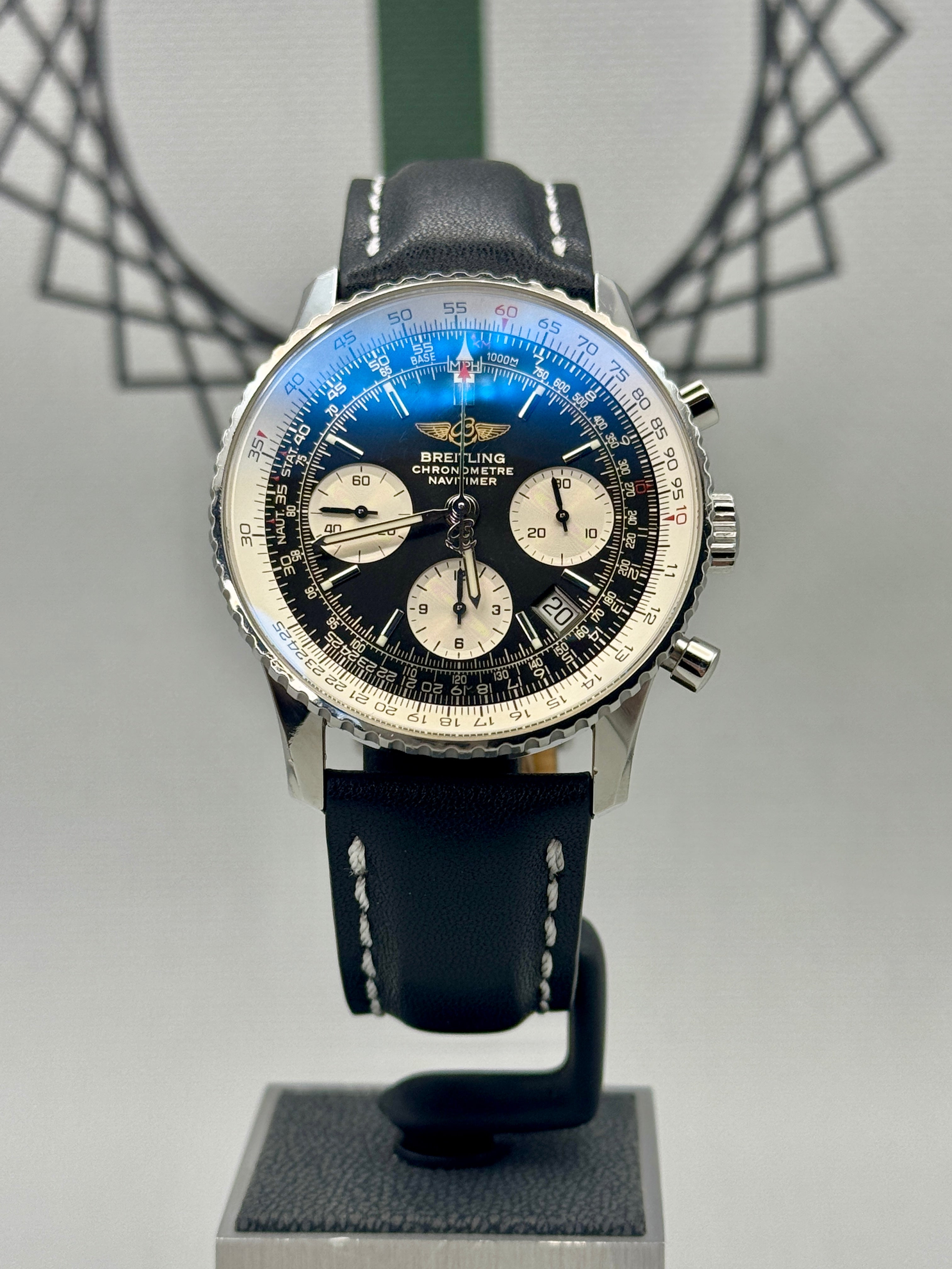 Breitling Navitimer Chrono 42mm A23322 Immaculate Full Set PX Welcome
