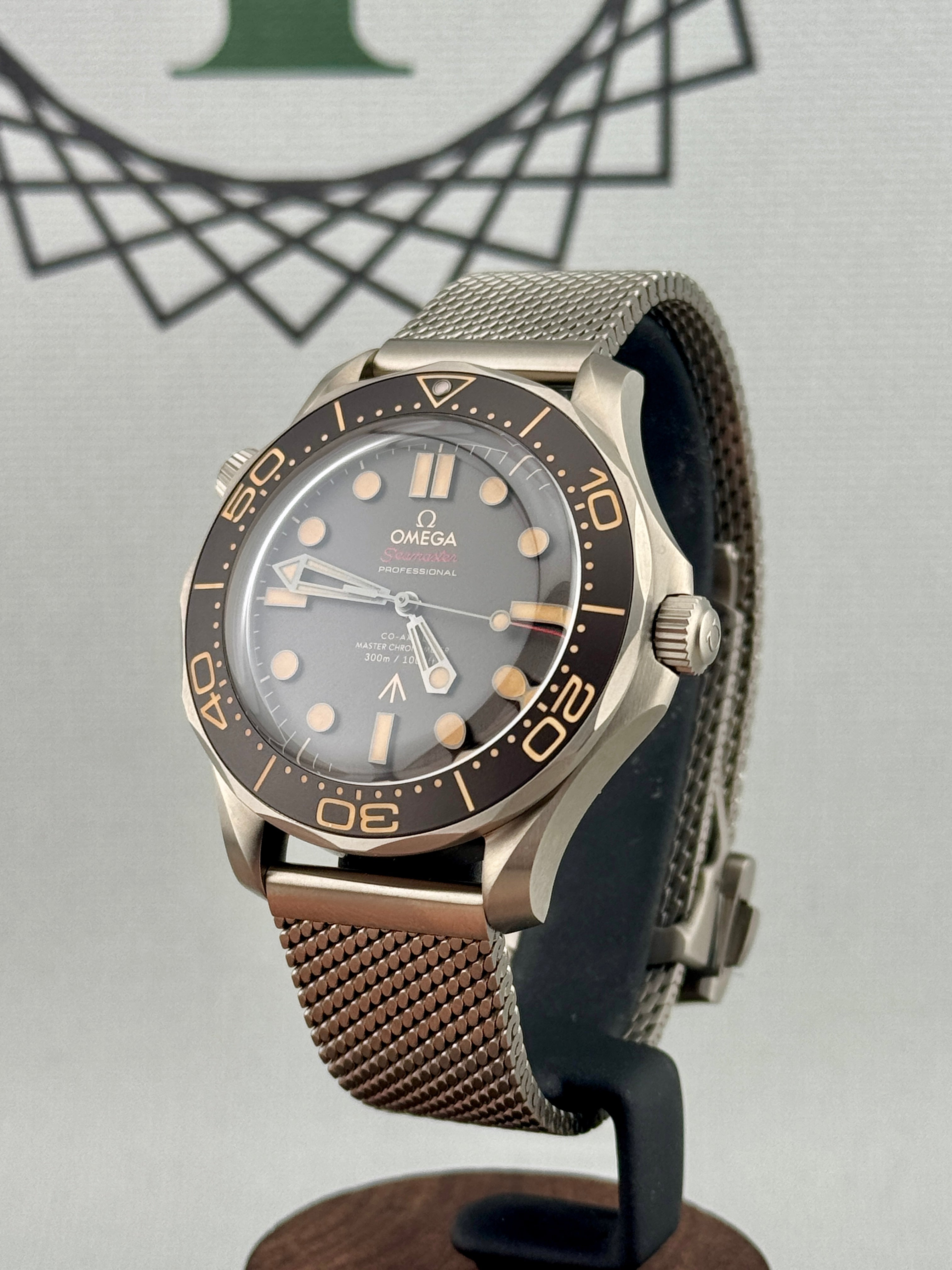 Omega Seamaster 007 NTTD 60th Ed. 42mm 210.90.42.20.01.001 Full Set Fin/PX Pos