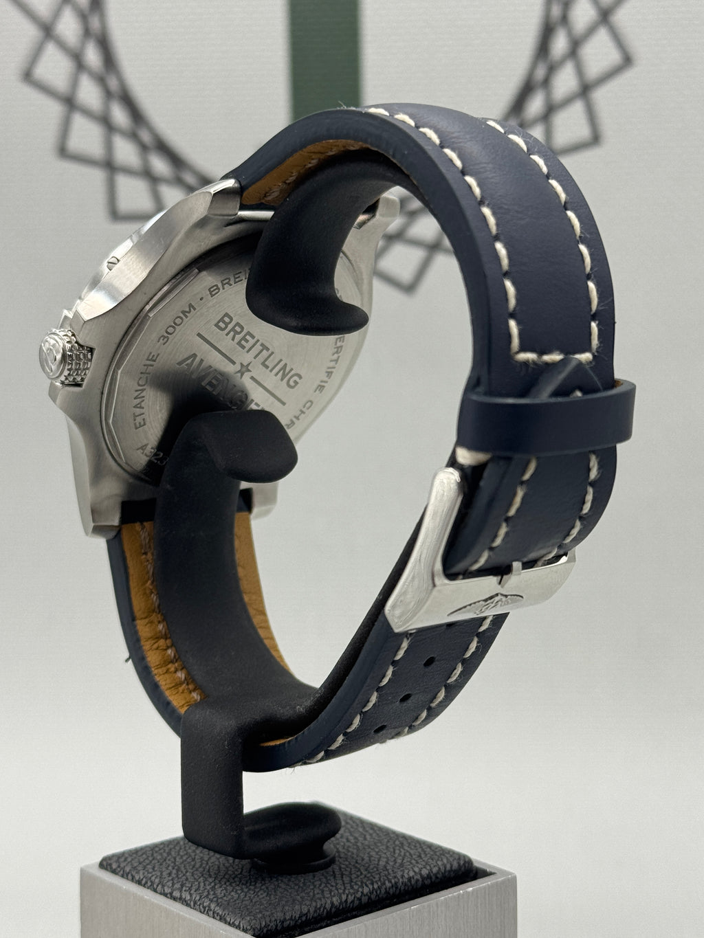 2020 Breitling Avenger GMT 45  A32395  Full Set + Extra Strap  Px Welcome