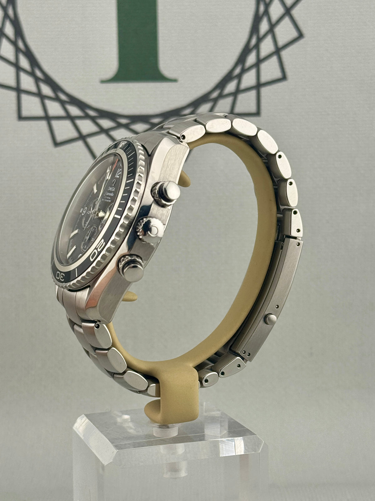 Omega SeaMaster Planet Ocean 45mm 2210.50 Auto Full Set PX and Finance Poss