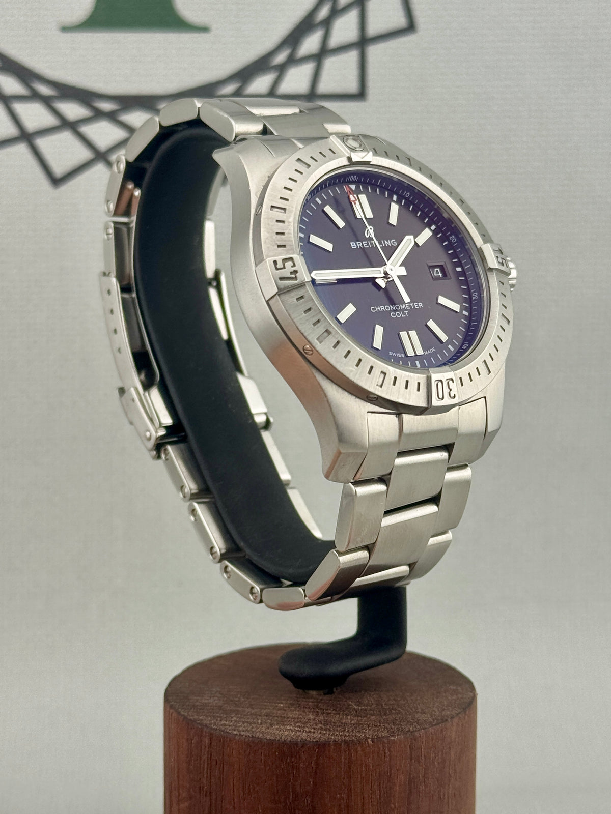Breitling Colt Avenger A17388 44m Automatic Full Set Part X/Finance poss