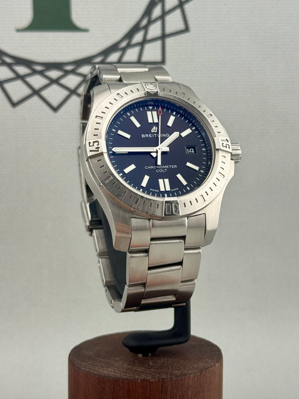 Breitling Colt Avenger A17388 44m Automatic Full Set Part X/Finance poss