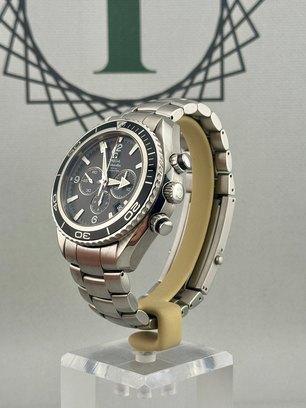 Omega SeaMaster Planet Ocean 45mm 2210.50 Auto Full Set PX and Finance Poss