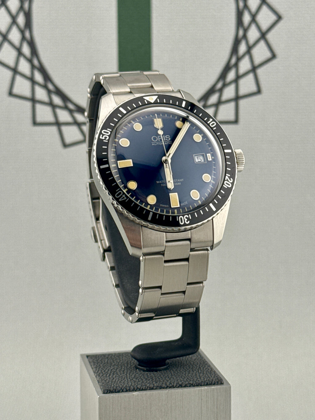 Oris Diver 65 Full Set 42mm Ref 01 733 7720 4055 NATO + Steel