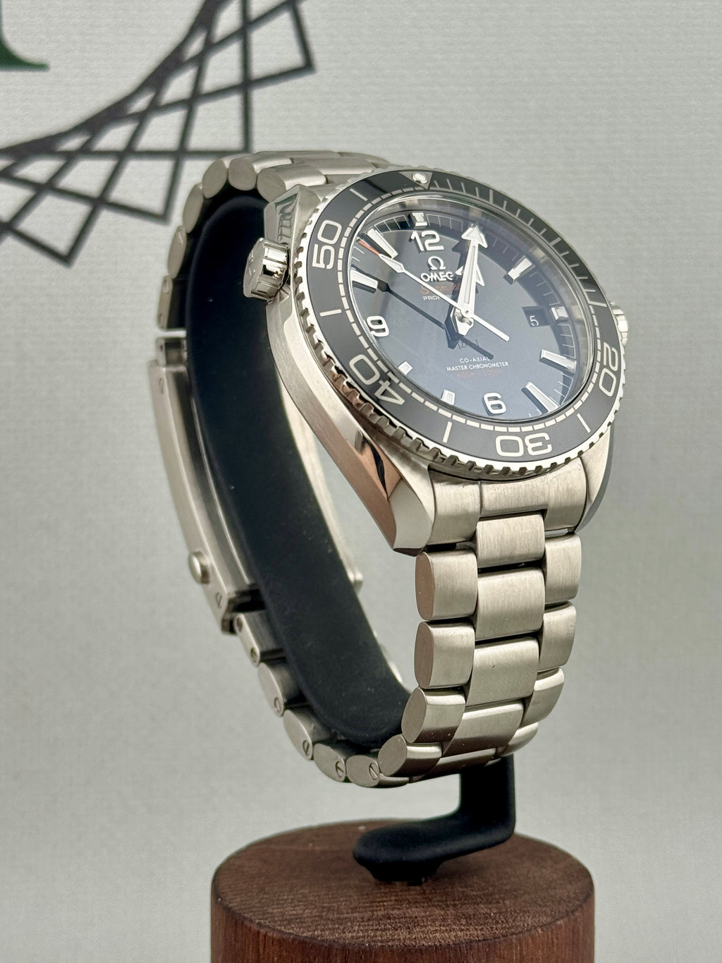 2024 Omega SeaMaster Planet Ocean 43.5mm 215.30.44.21.01.001 Full Set PX Poss