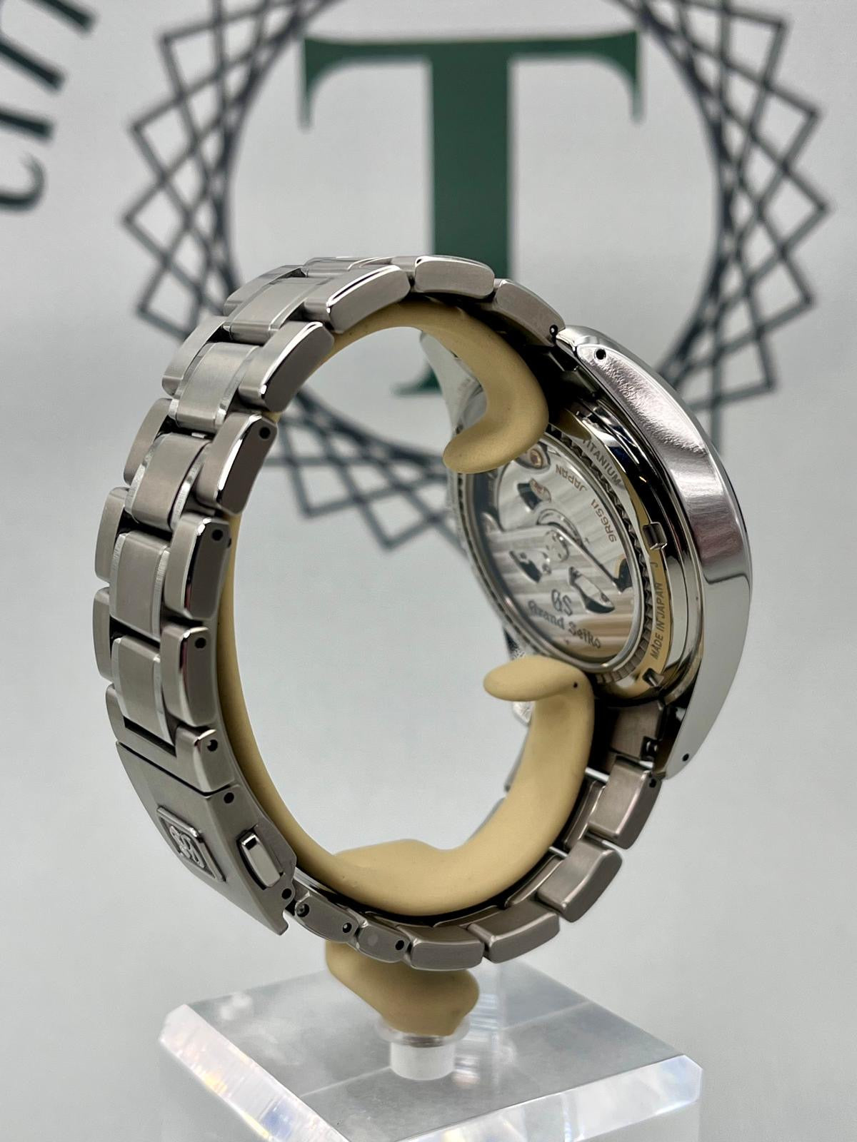 GRAND SEIKO Snowflake SBGA211 40mm Titanium Full Set Immaculate PX Welcome