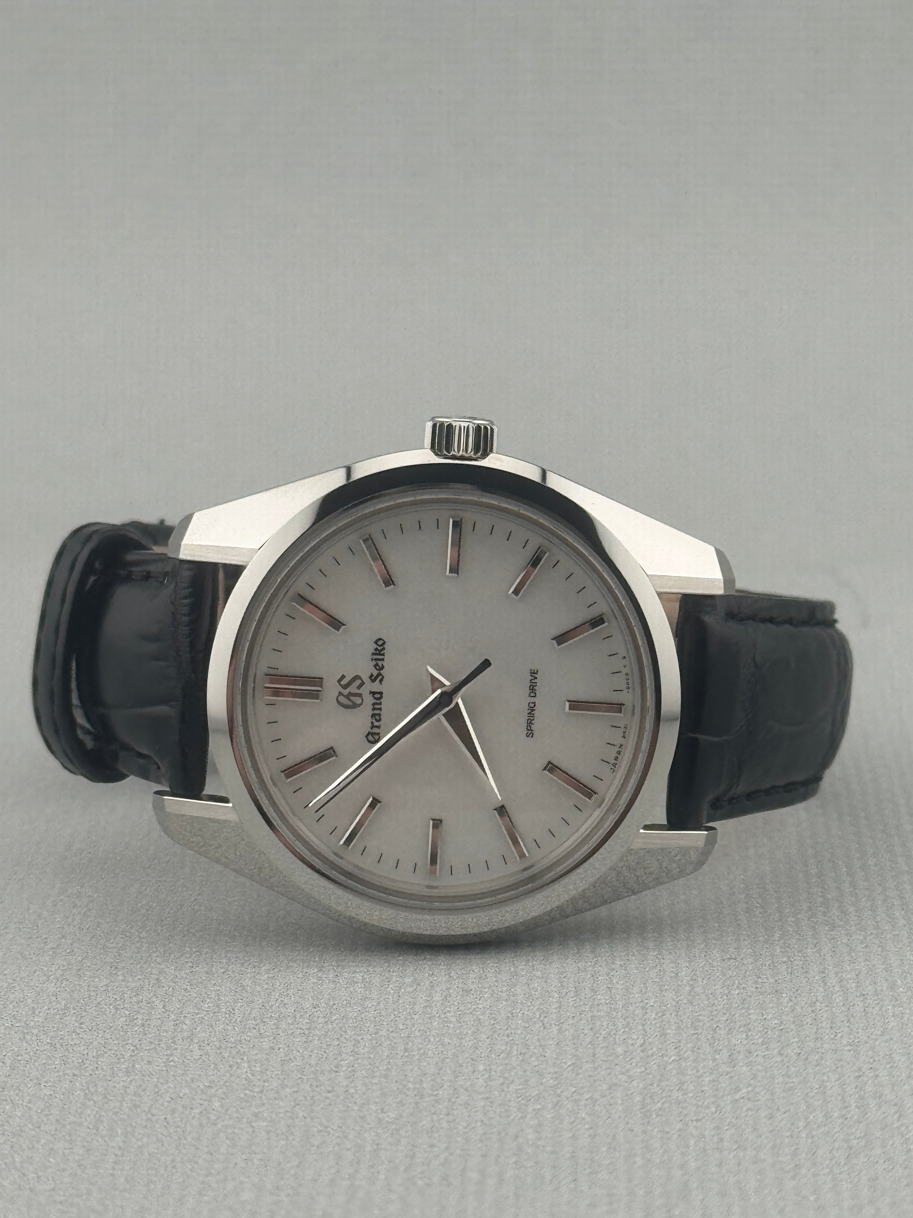 2024 GRAND SEIKO SBGY011 Spring Drive 'Asa Borake' - 40mm