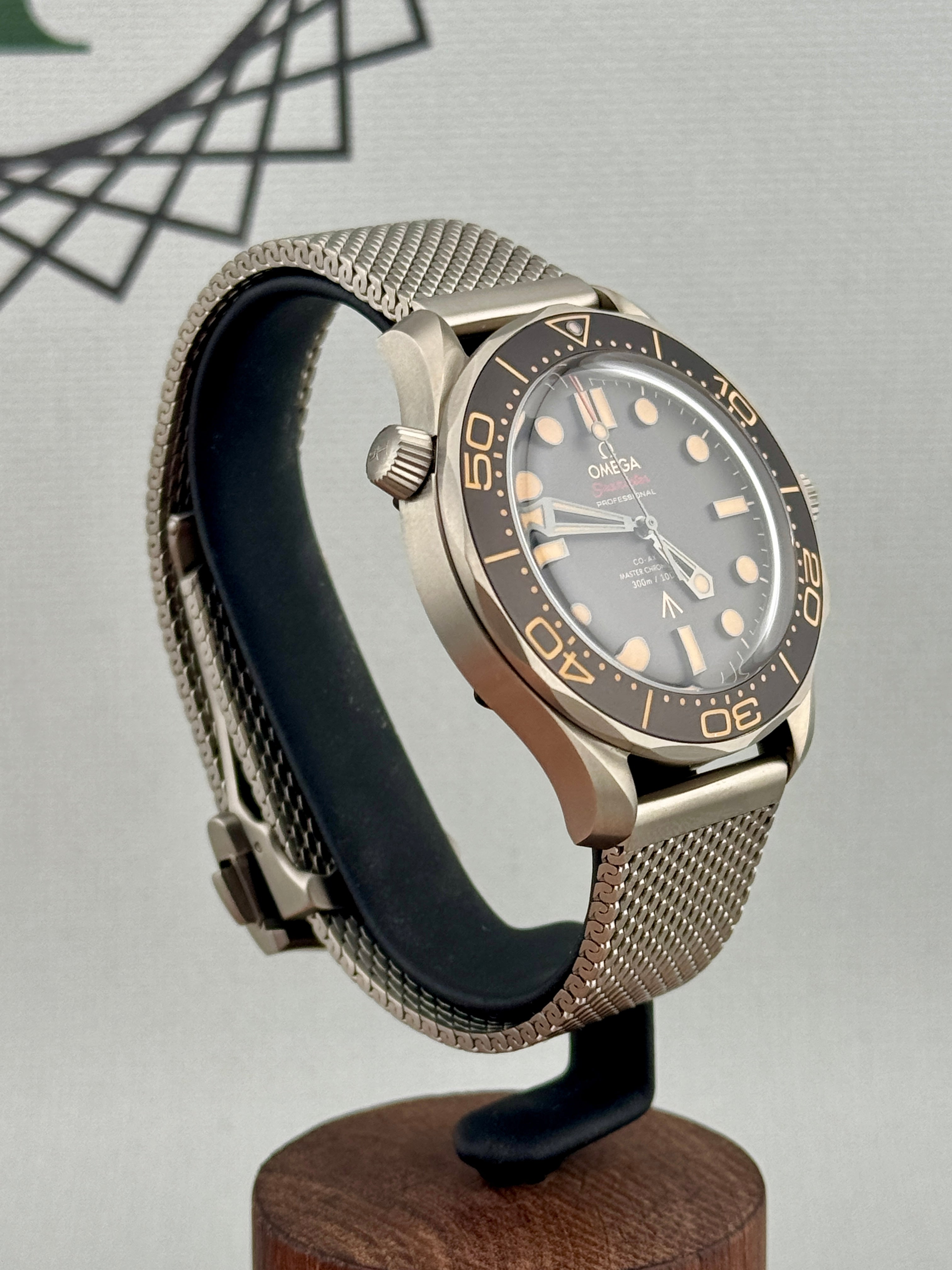 Omega Seamaster 007 NTTD 60th Ed. 42mm 210.90.42.20.01.001 Full Set Fin/PX Pos