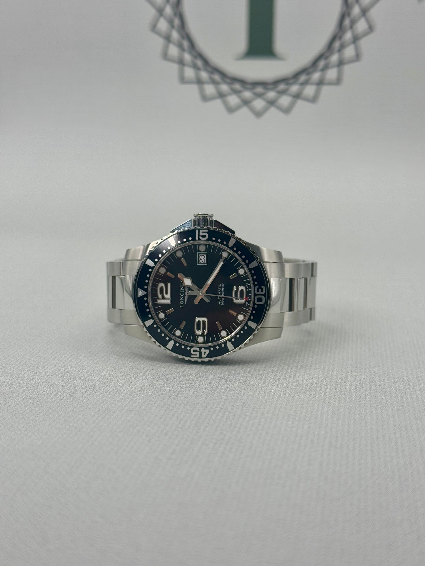2024 Longines HydroConquest Automatic - 39mm - Immaculate -L3.741.4.56.6