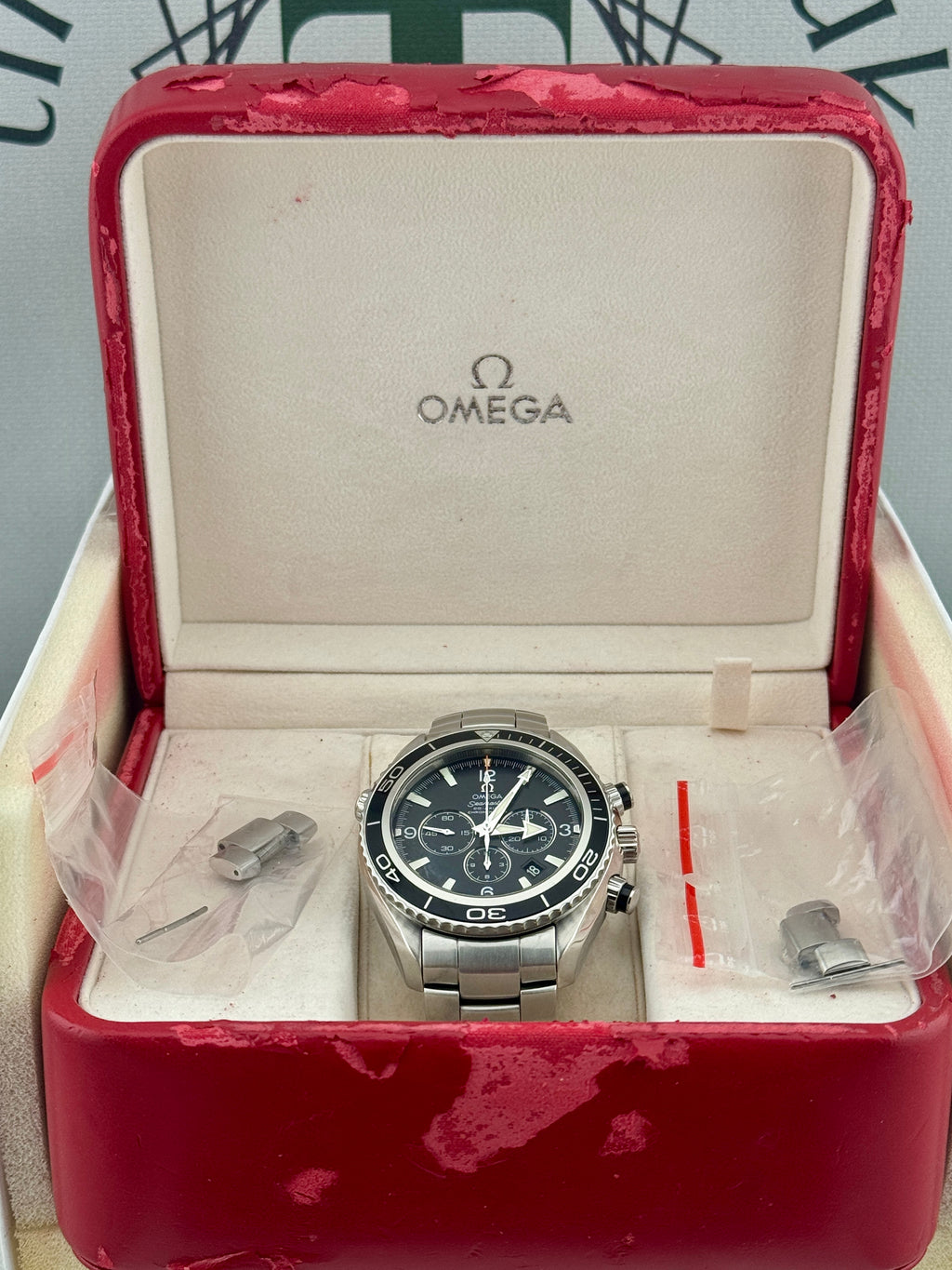Omega SeaMaster Planet Ocean 45mm 2210.50 Auto Full Set PX and Finance Poss