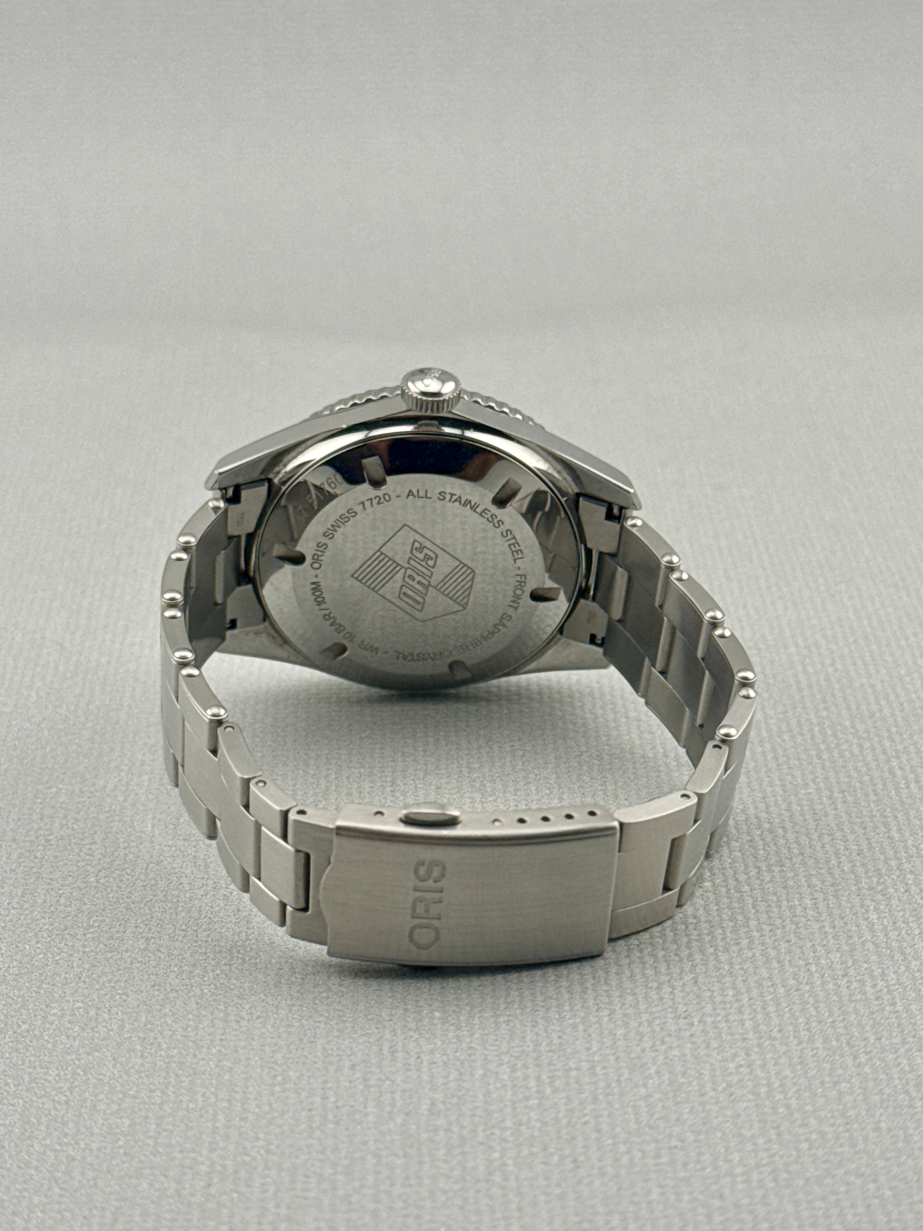 Oris Diver 65 Full Set 42mm Ref 01 733 7720 4055 NATO + Steel