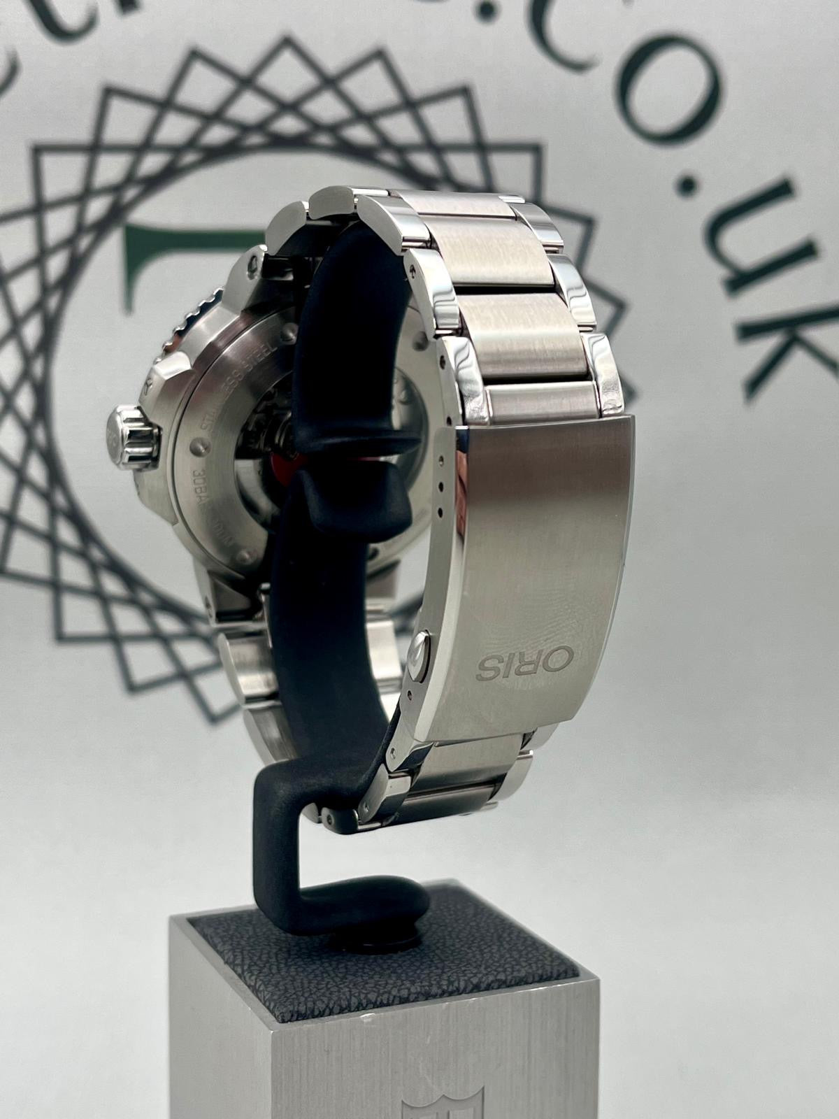 2022 Oris Aquis Automatic - 43.5mm - 01 733 7730 4158 - Full Set - Immaculate