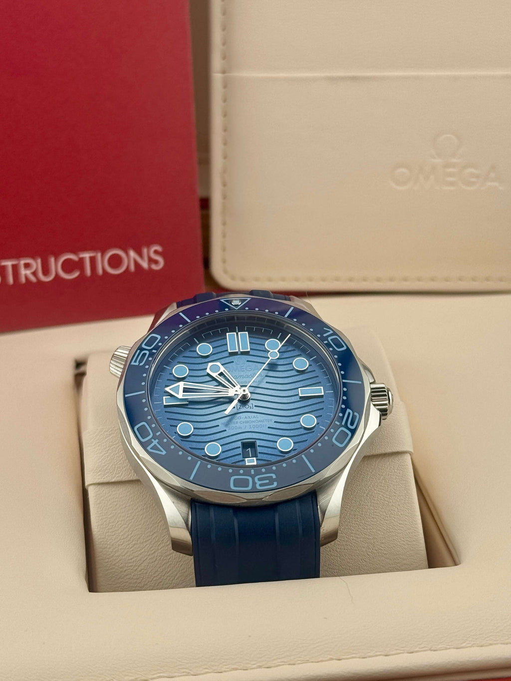 2023 Omega Seamaster 300 Summer Blue 42mm Full Set PX/Finance