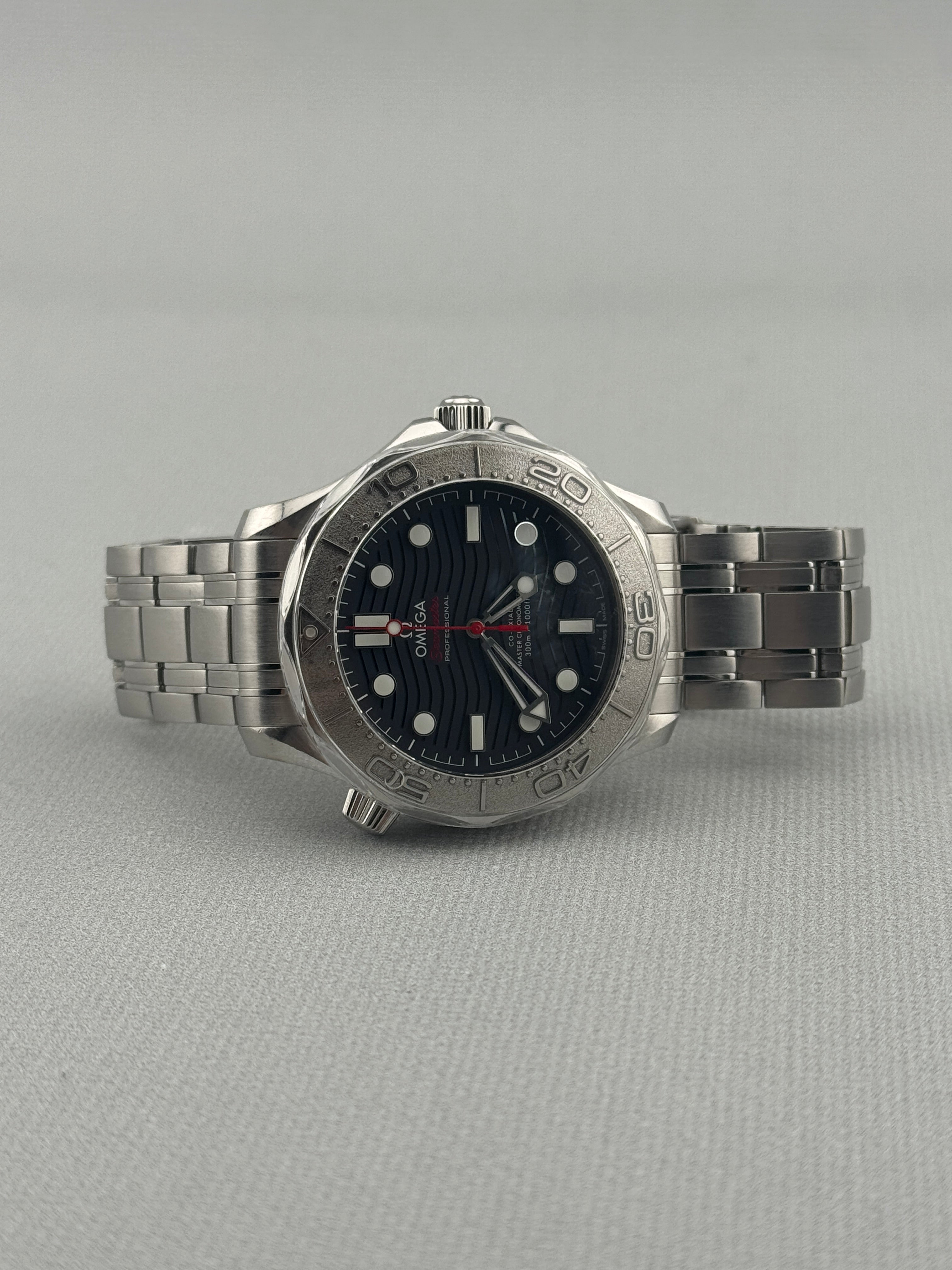 2023 OMEGA Seamaster Men's Nekton *Special Edition* - 210.30.42.20.01.002- 42mm