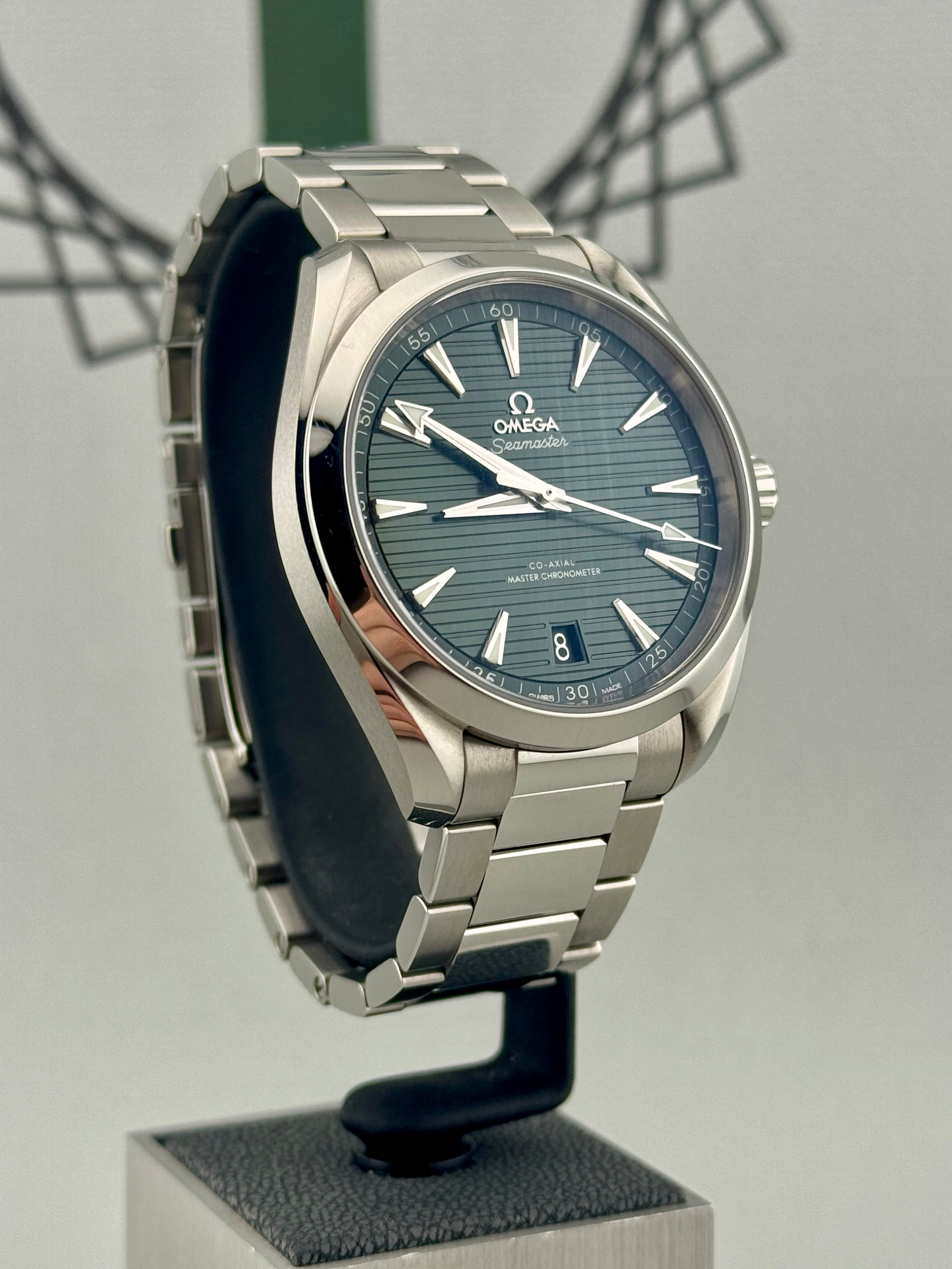 2022 Omega SeaMaster AquaTerra Green Dial 41mm 220.10.41.21.10.001 Auto PX Poss