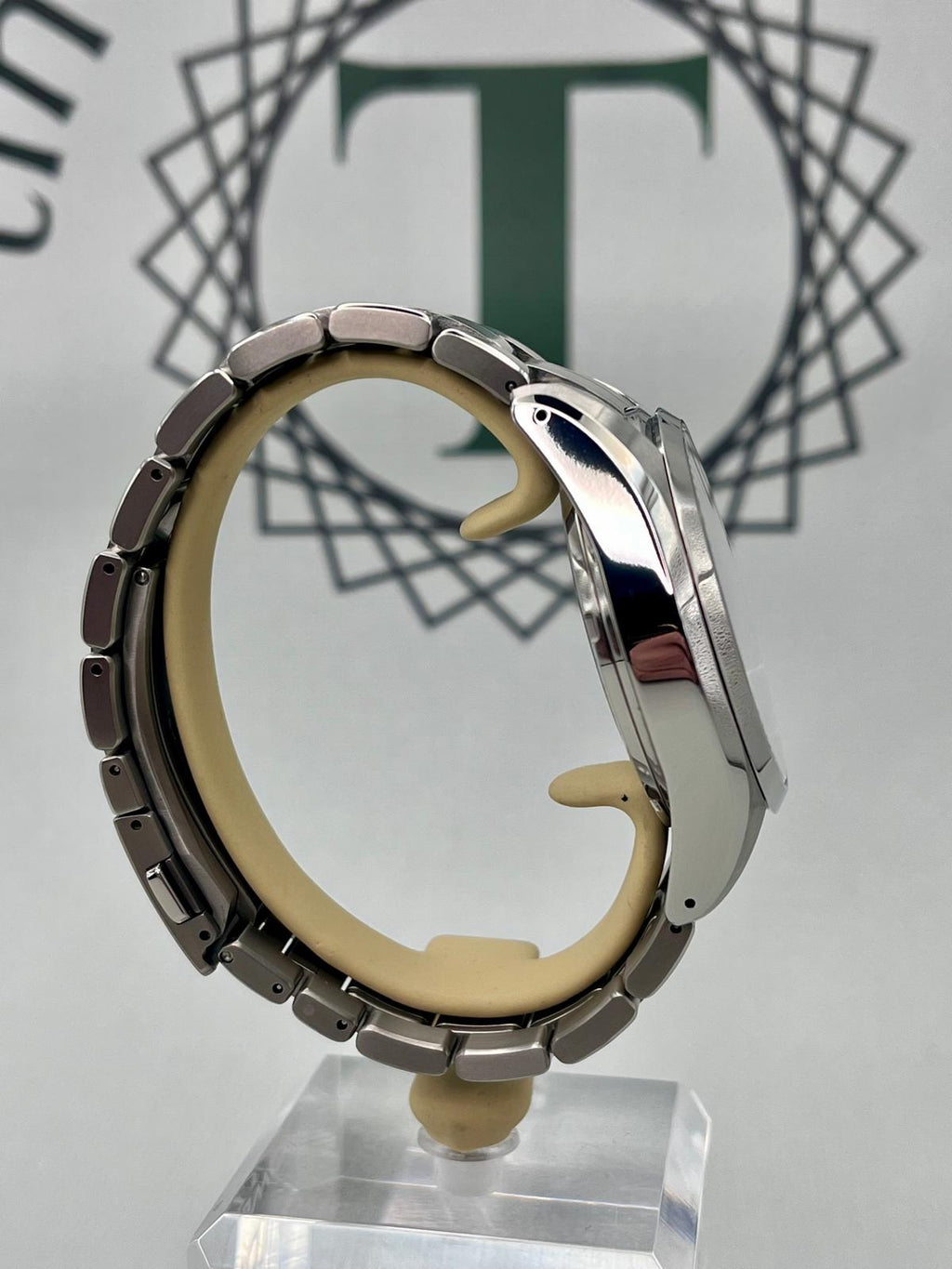 GRAND SEIKO Snowflake SBGA211 40mm Titanium Full Set Immaculate PX Welcome