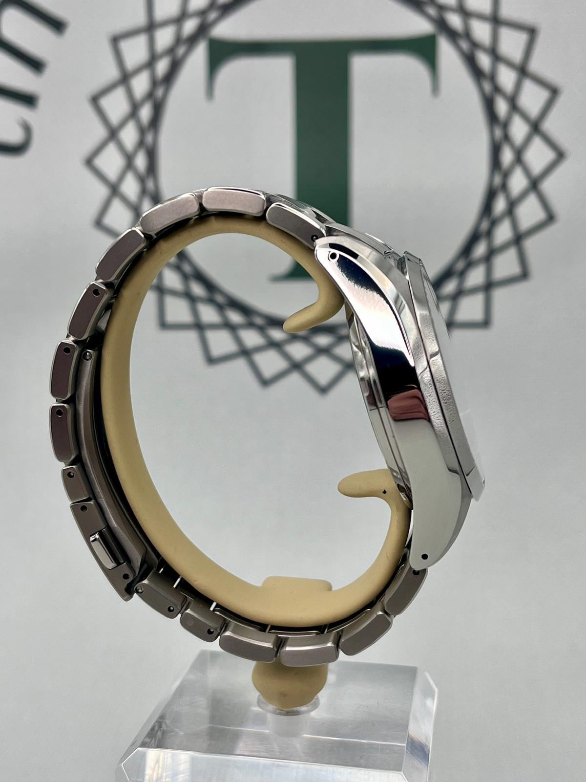 GRAND SEIKO Snowflake SBGA211 40mm Titanium Full Set Immaculate PX Welcome