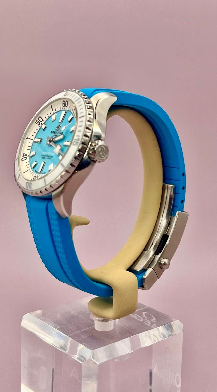 2022 Breitling Superocean A17377 Turquoise Dial - 36mm - Full Set - Rare Dial - TimeTribe