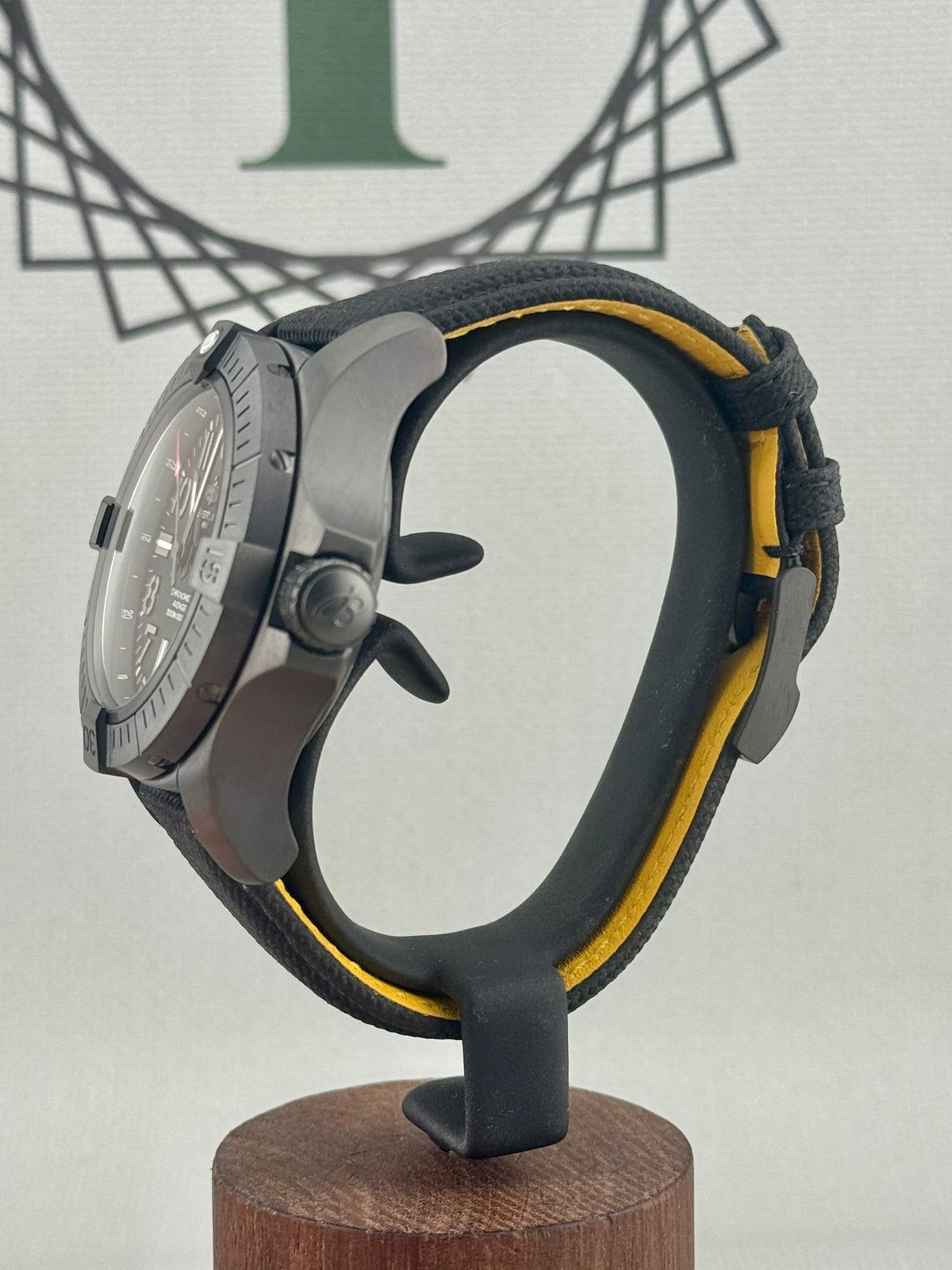 2025 Breitling V17319 Avenger SeaWolf Night Mission 45mm Full Set PX Welcome