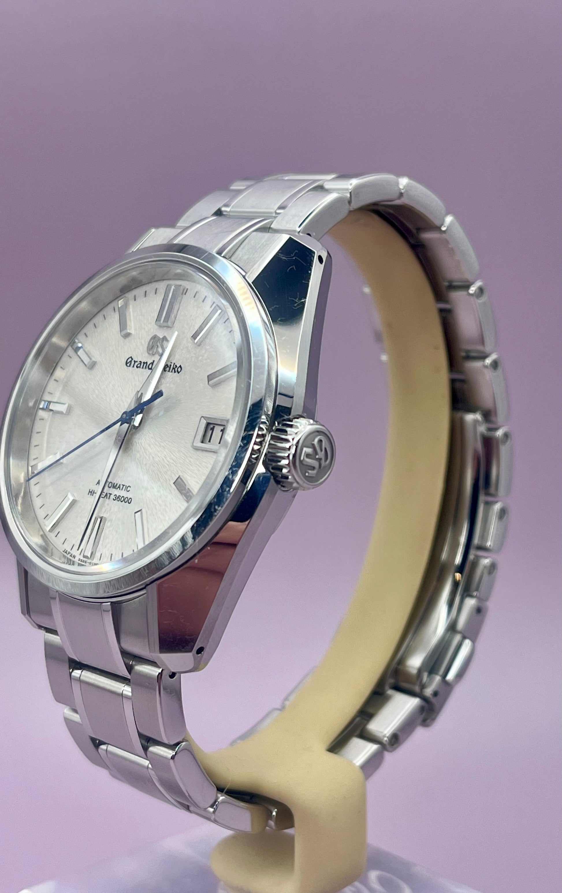 2023 GRAND SEIKO Heritage 'Snowfall Mt. Iwate' - SBGH299 - 40mm - Full Set - TimeTribe