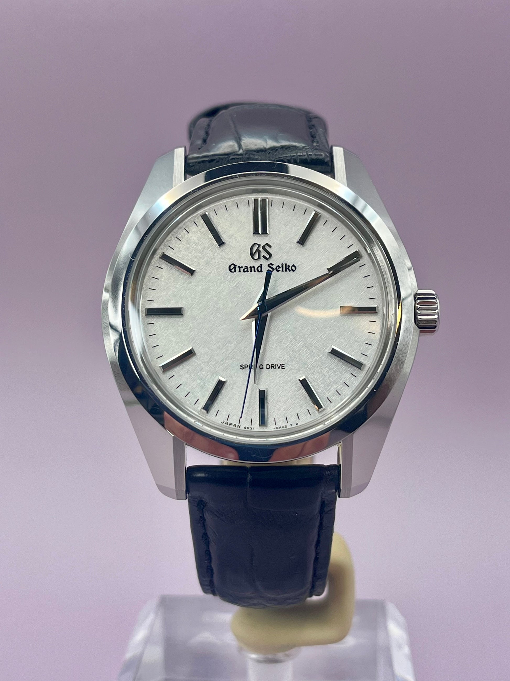 2024 GRAND SEIKO SBGY011 Spring Drive 'Asa Borake' - 40mm - TimeTribe