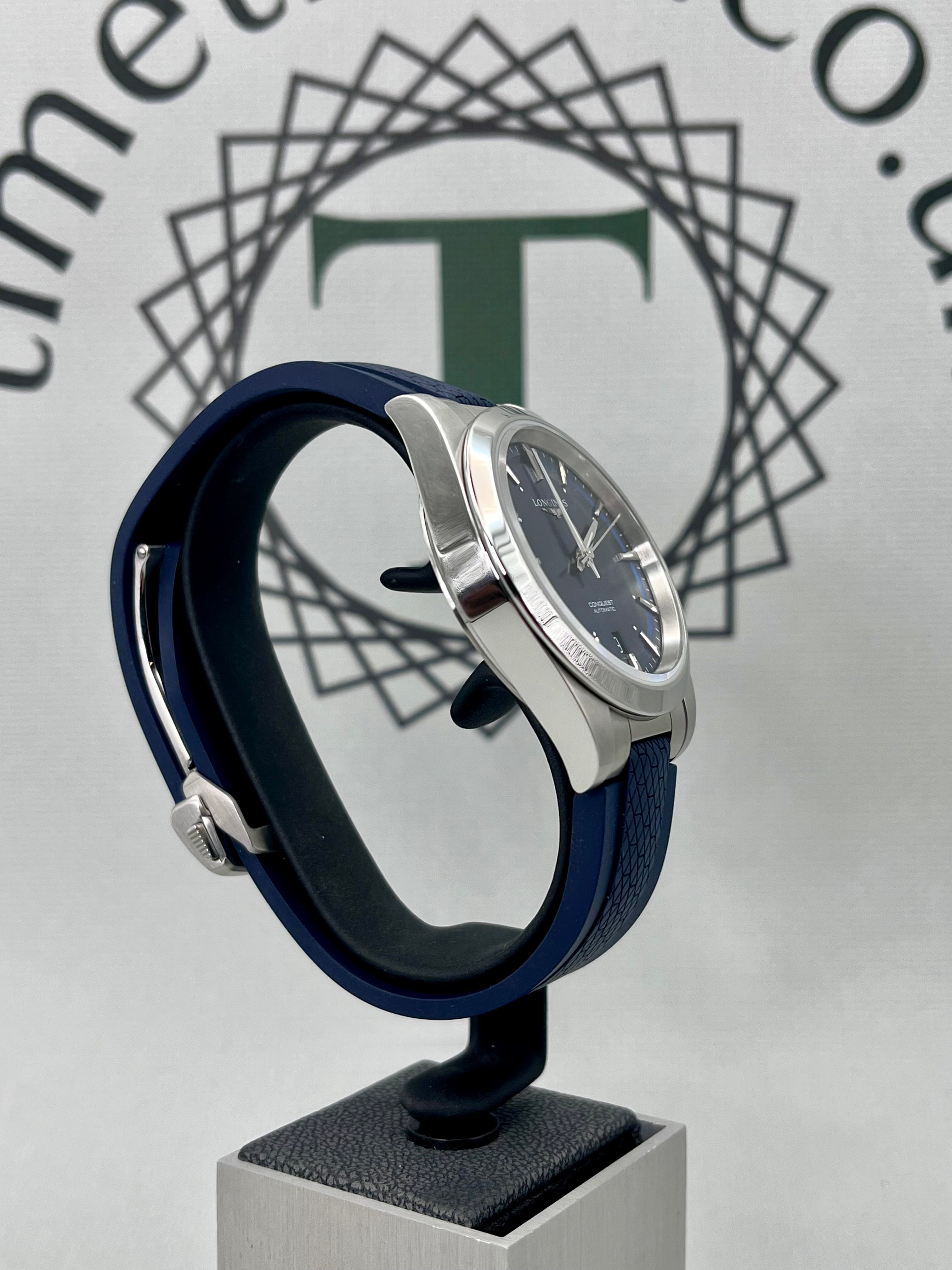 2025 Longines Conquest Automatic - 2 x OEM Straps - 38mm - Mint -L3.720.4.92.9