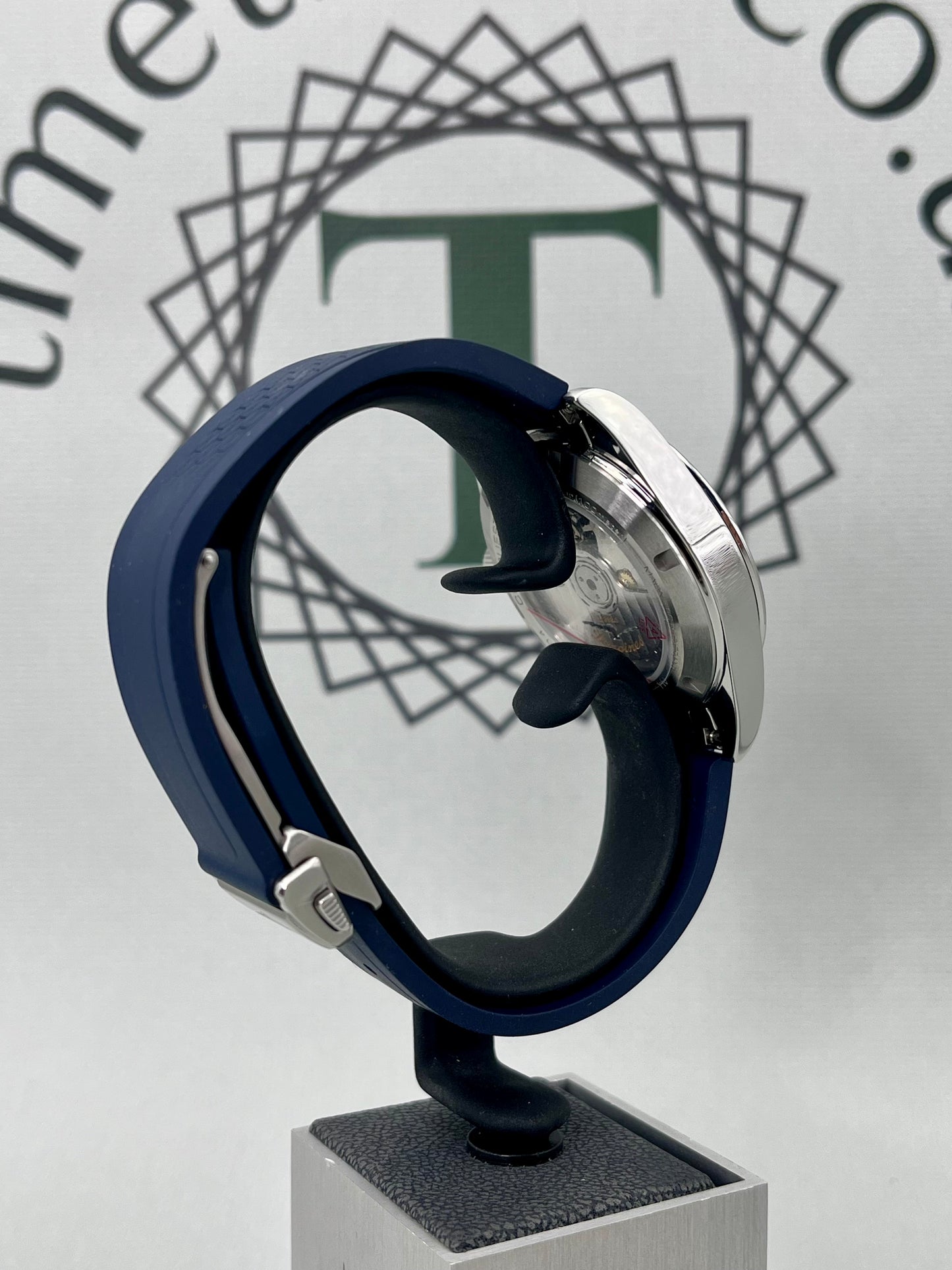 2025 Longines Conquest Automatic - 2 x OEM Straps - 38mm - Mint -L3.720.4.92.9