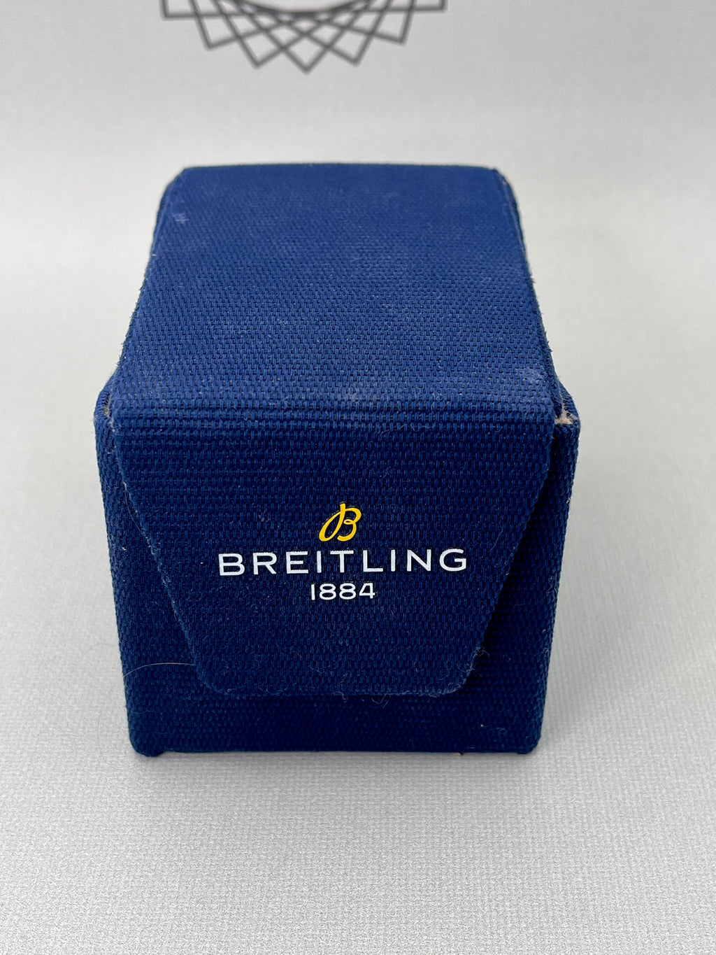 Breitling Avenger Automatic - A17318 - 43mm - Warranty to 2027
