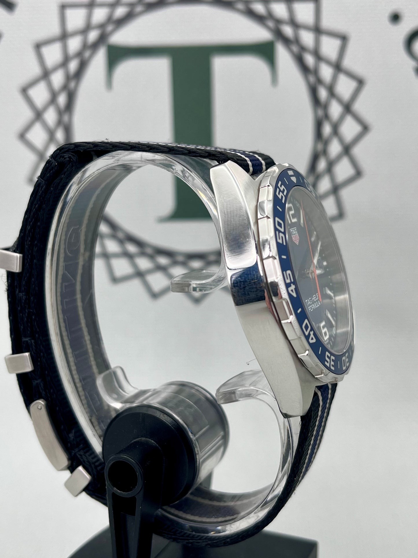 TAG Heuer Formula 1 Quartz - 43mm - WAZ1010 - Full Set
