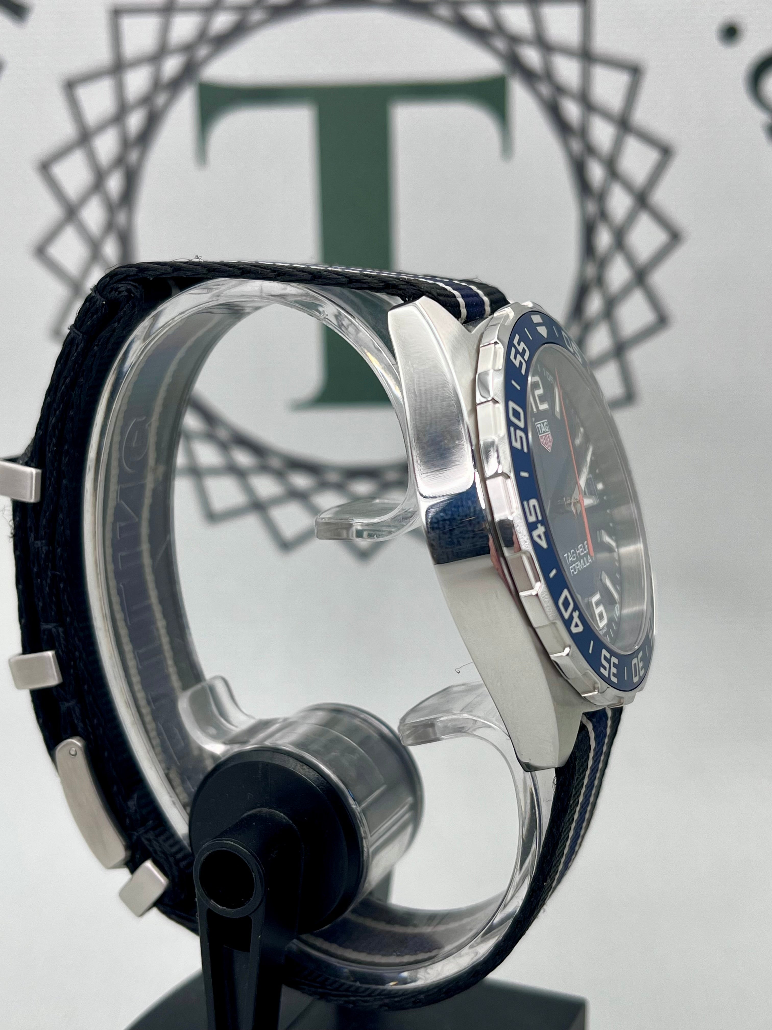 TAG Heuer Formula 1 Quartz - 43mm - WAZ1010 - Full Set