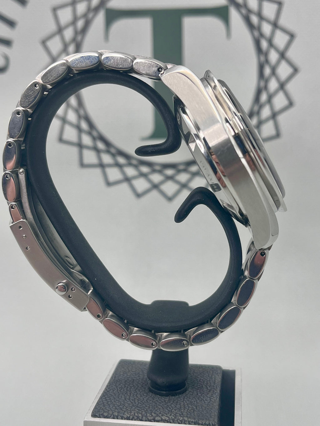 Omega Speedmaster Broad Arrow Olympic Ltd Ed - 321.30.44.52.01.001