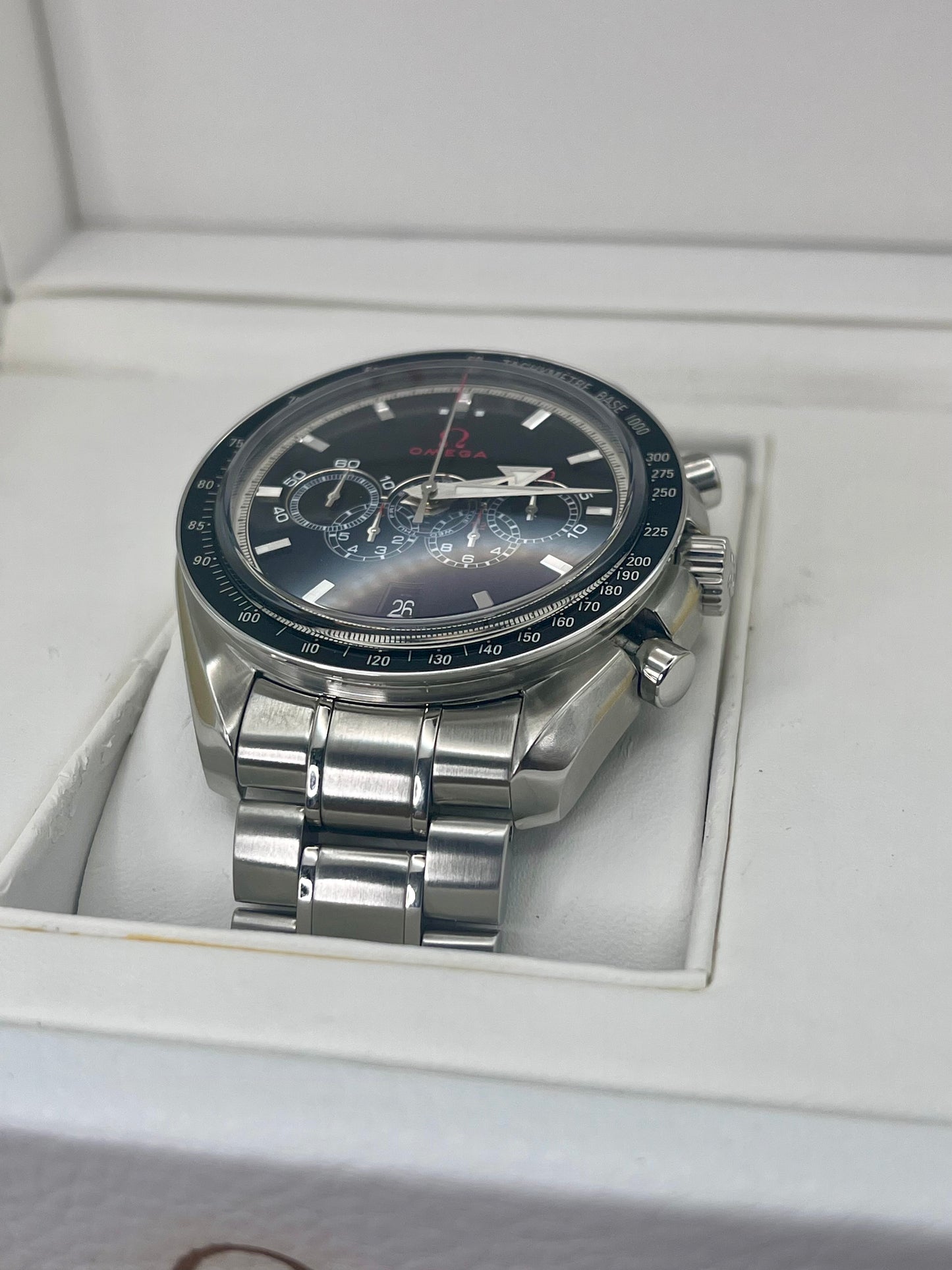 Omega Speedmaster Broad Arrow Olympic Ltd Ed - 321.30.44.52.01.001