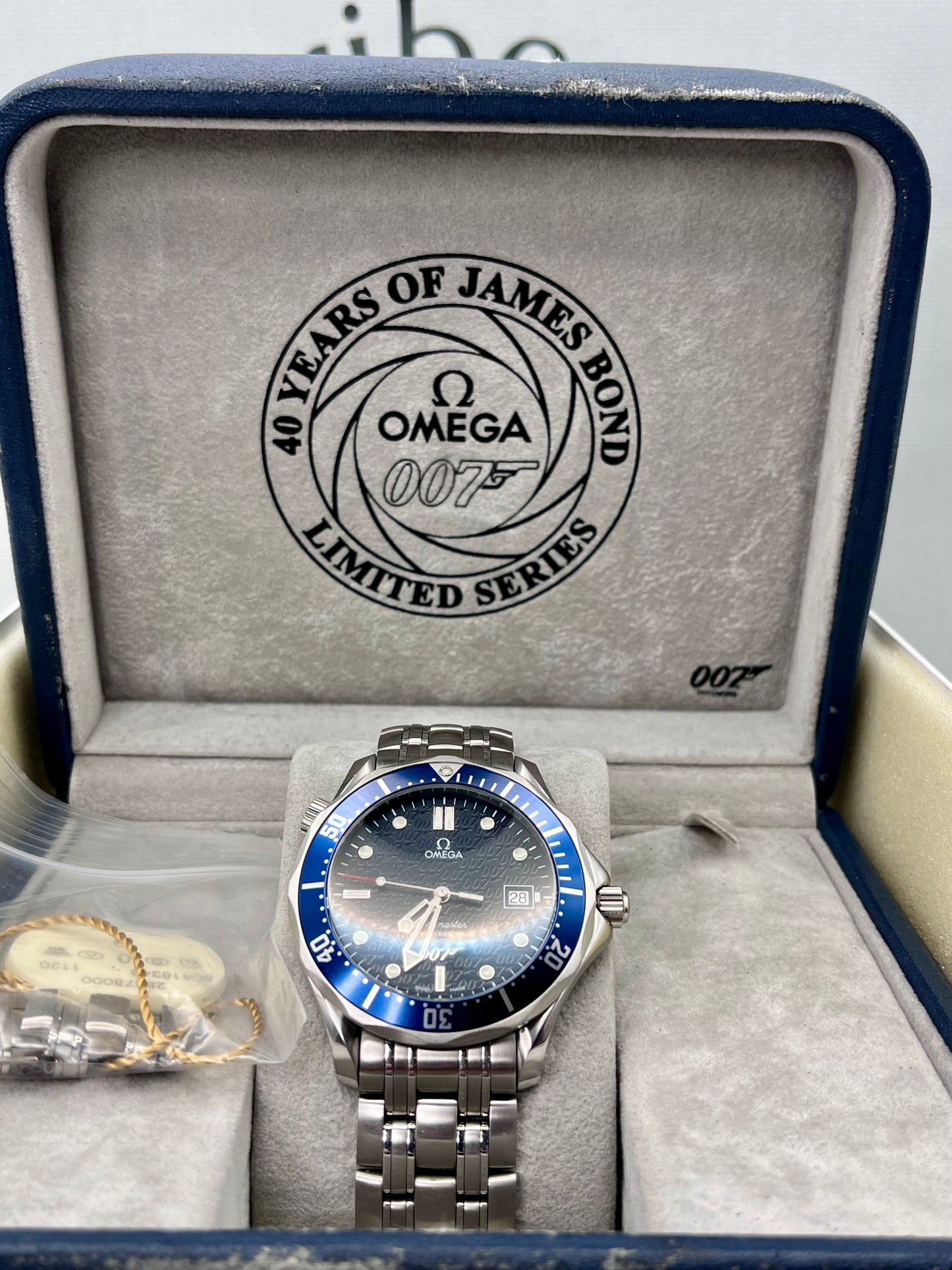 Omega Seamaster Ltd.Ed. 40th Anniversary Bond Watch - Full Set - 41mm - 2537.80