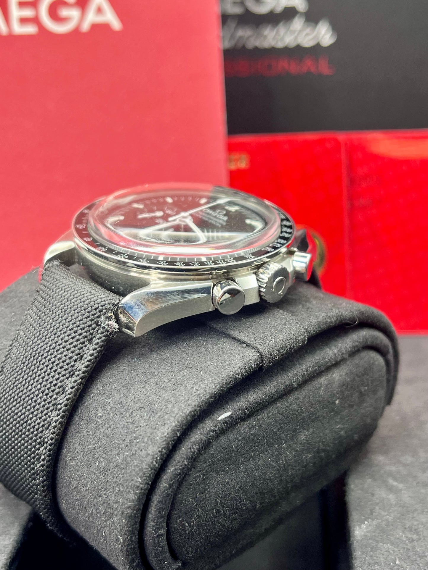 2023 OMEGA Speedmaster Moonwatch Pro - 310.30.42.50.01.001 - Full Set