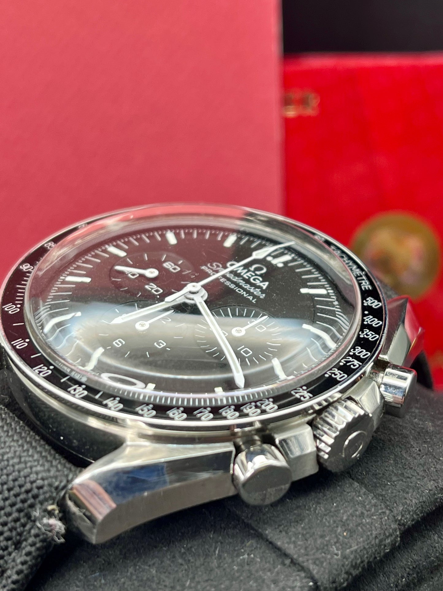 2023 OMEGA Speedmaster Moonwatch Pro - 310.30.42.50.01.001 - Full Set