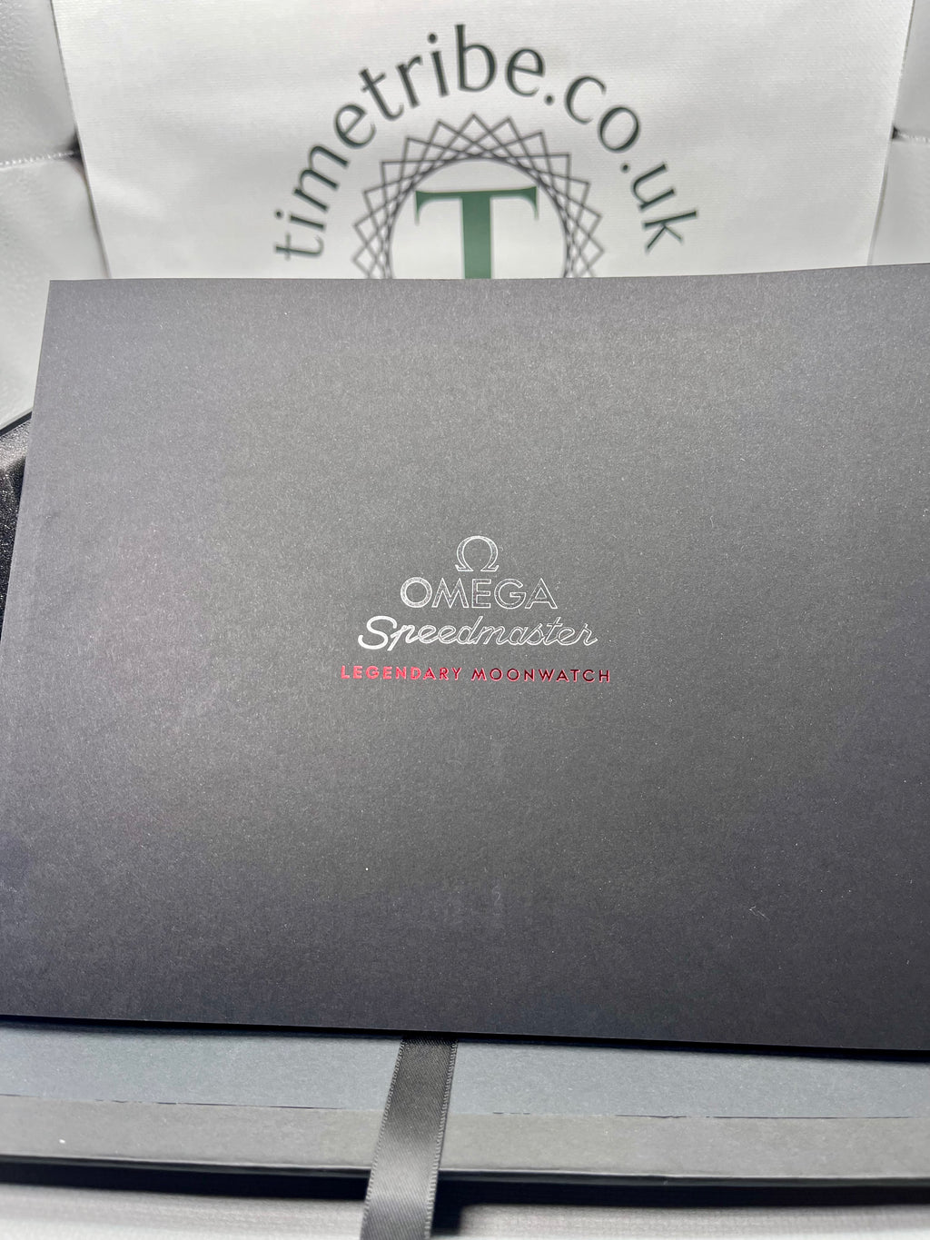 2023 OMEGA Speedmaster Moonwatch Pro - 310.30.42.50.01.001 - Full Set