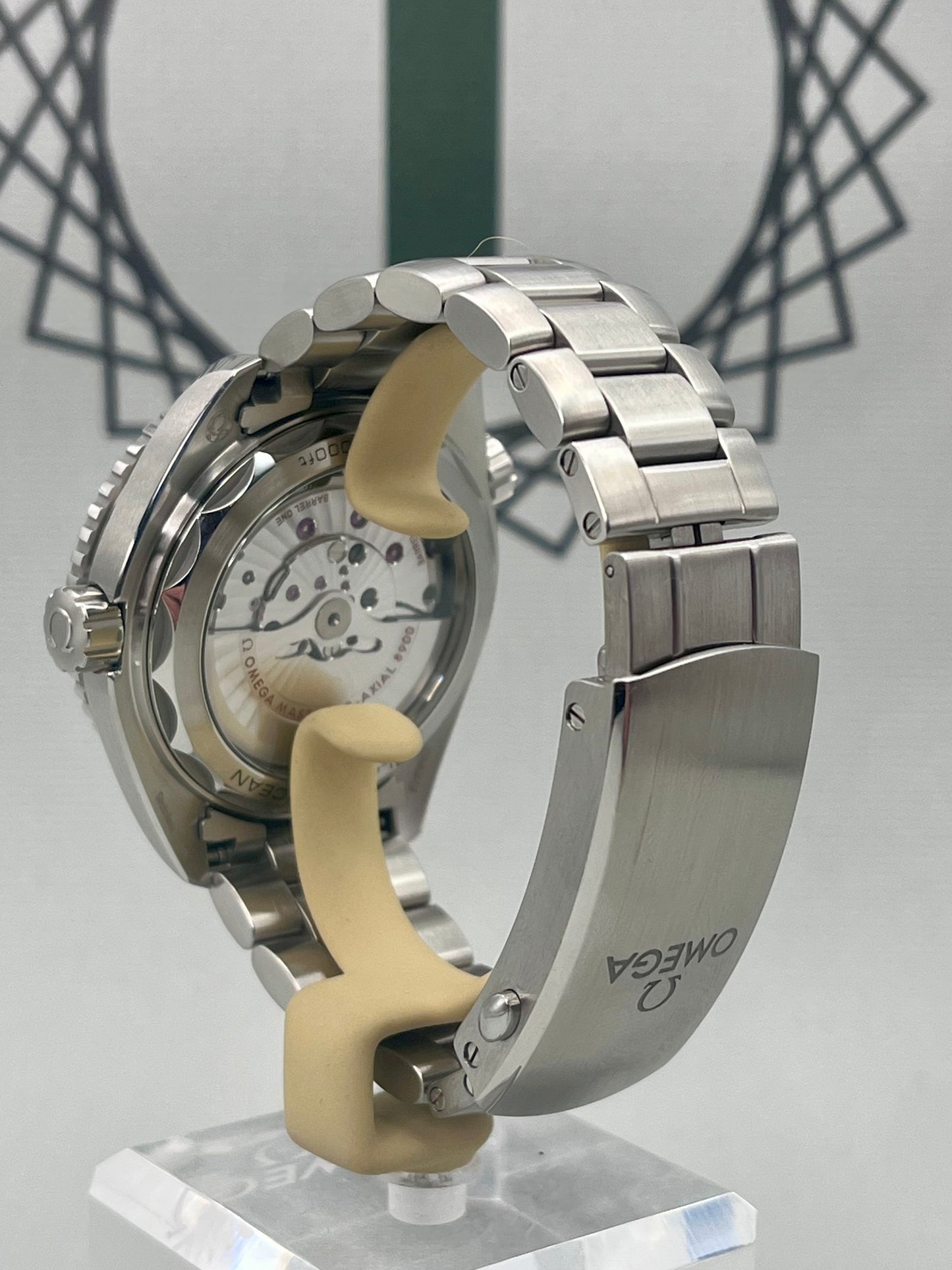 2022 Omega Seamaster Planet Ocean - 44mm - METAS - Full Set