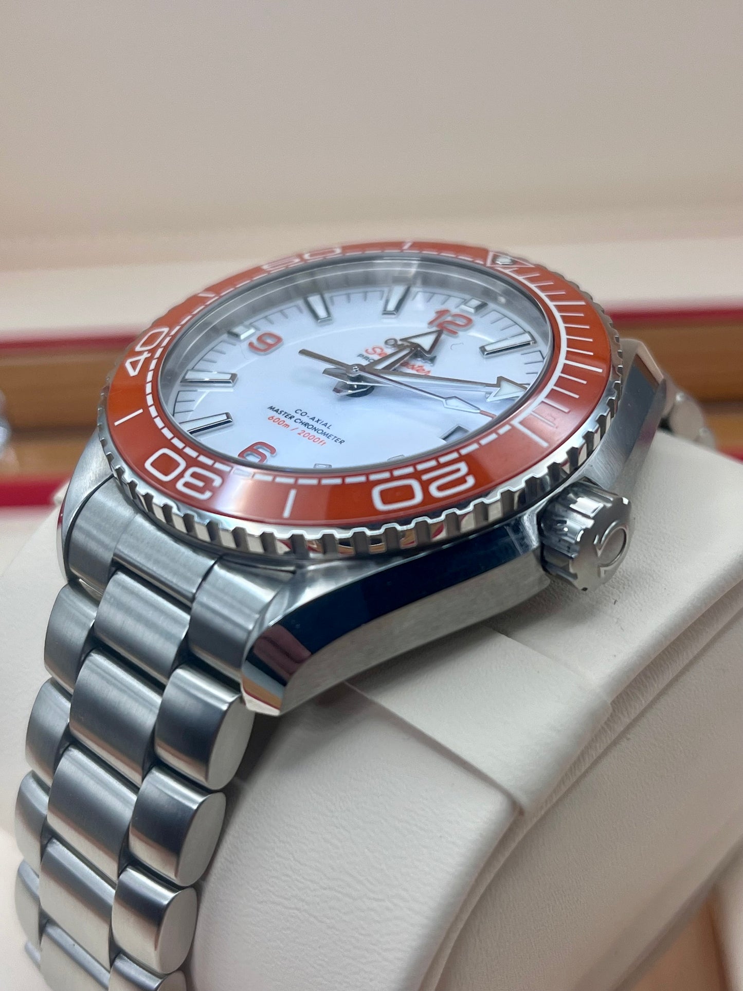 2022 Omega Seamaster Planet Ocean - 44mm - METAS - Full Set