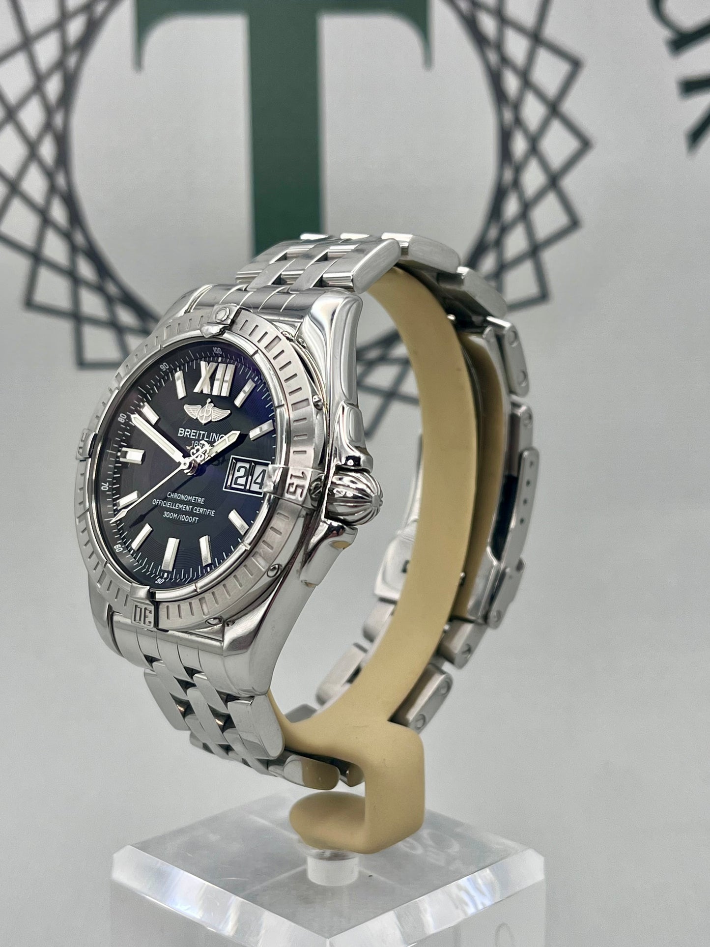 Breitling Cockpit - A49350 - 41mm - Superb Condition (please read note)
