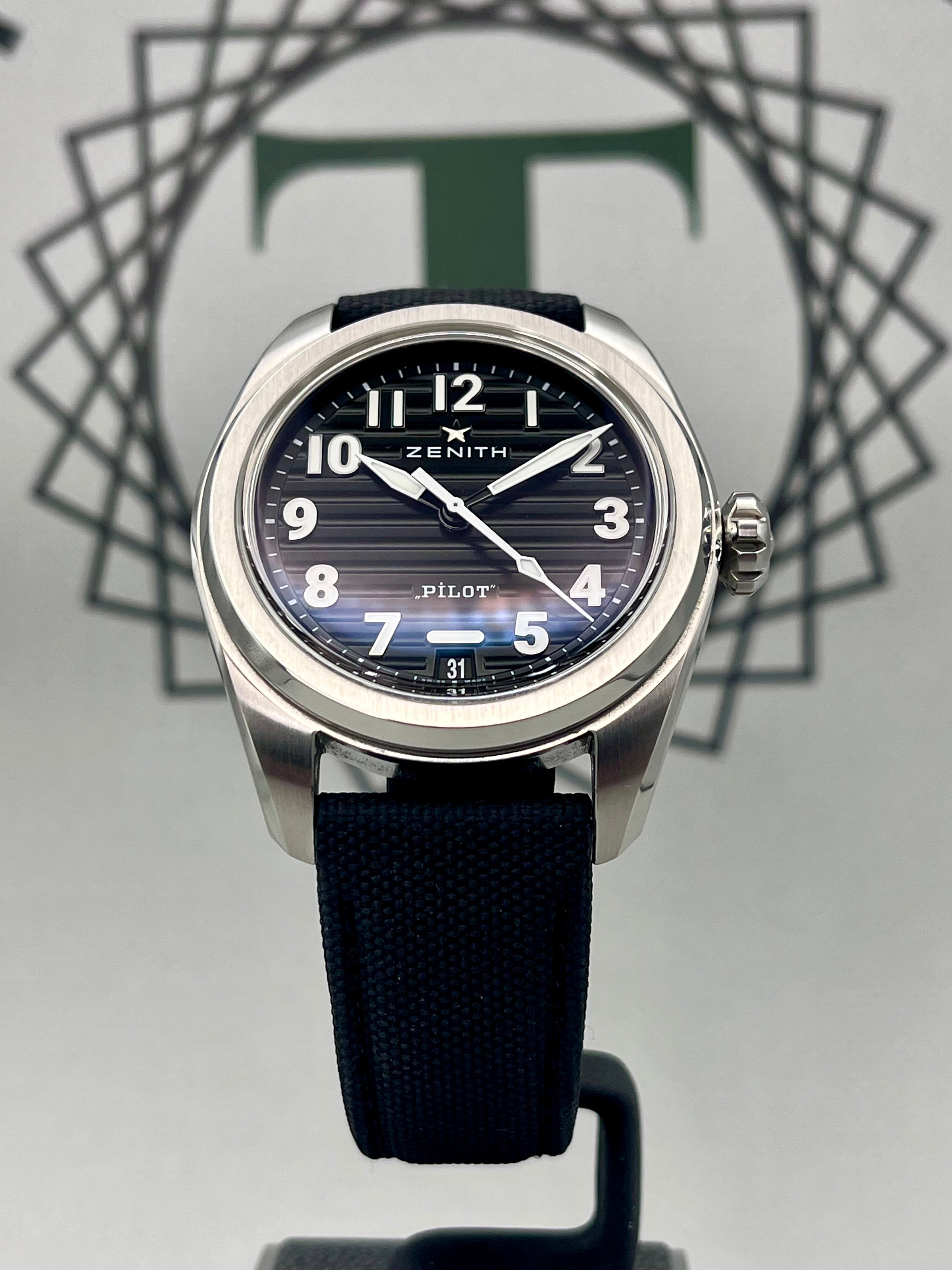2023 Zenith Pilot El Primero - 40mm - 03.4000.3620/21.I001 - Full Set