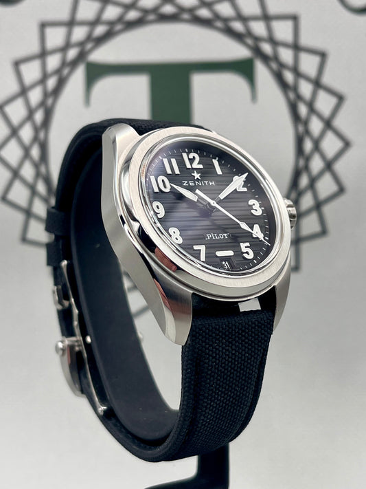 2023 Zenith Pilot El Primero - 40mm - 03.4000.3620/21.I001 - Full Set