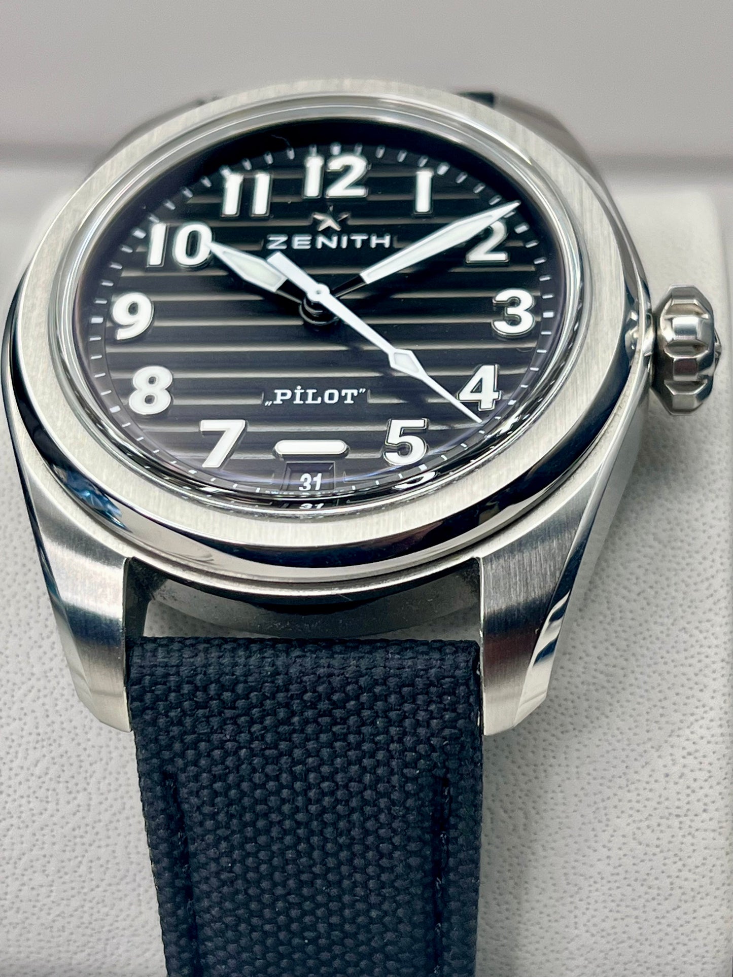 2023 Zenith Pilot El Primero - 40mm - 03.4000.3620/21.I001 - Full Set