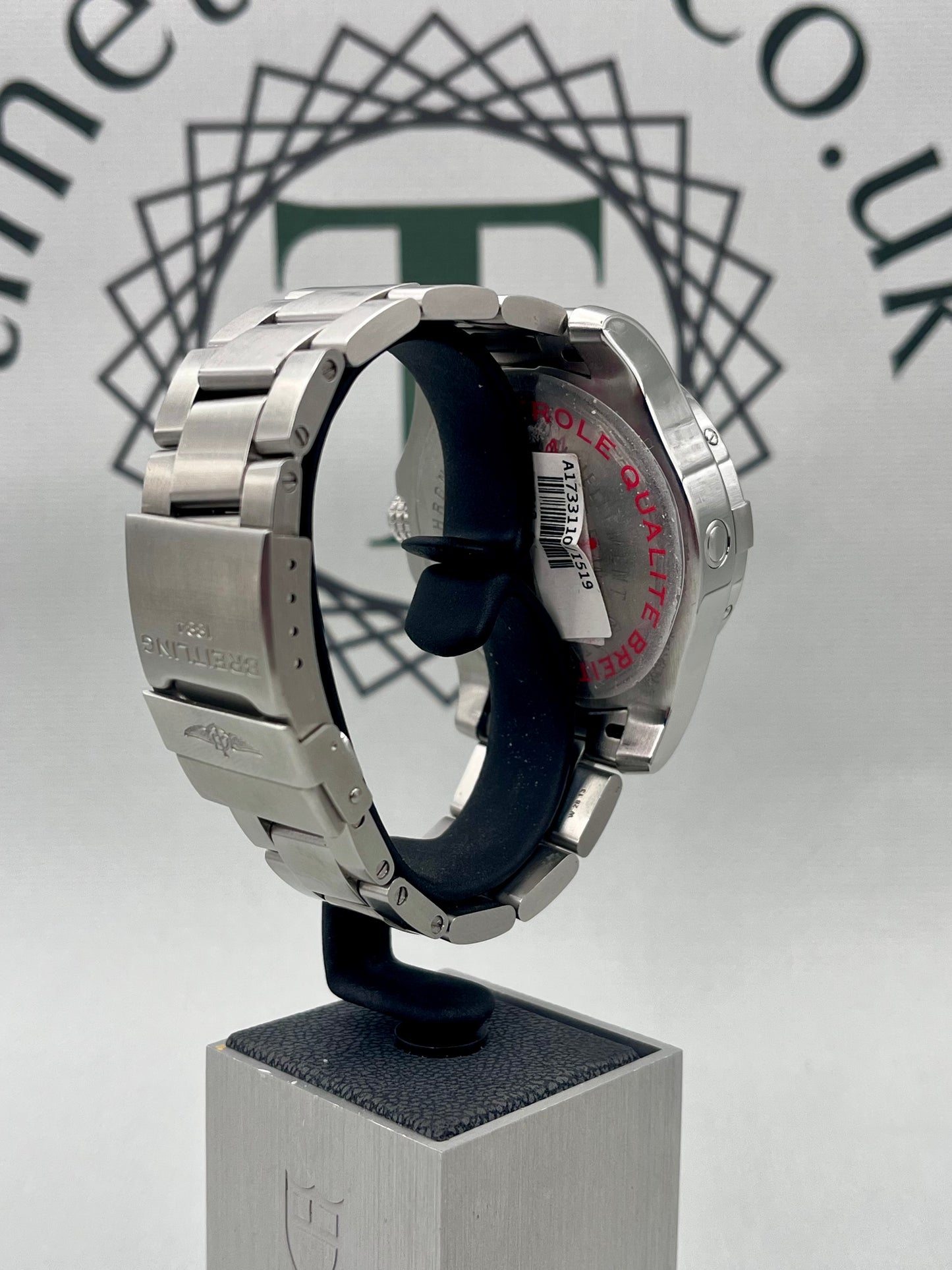 Breitling Avenger II Seawolf A17331 45mm Rubber & Steel Straps Immaculate